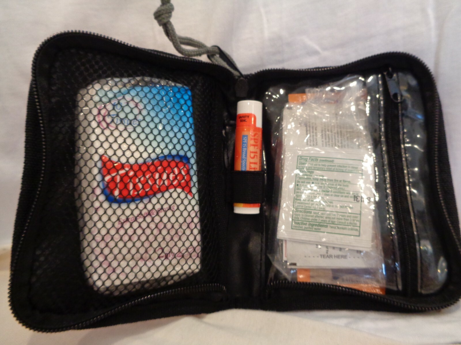 READY 4 Toiletries Kit Toothpaste Toothbrush Floss Pocket Sized BRAND NEW