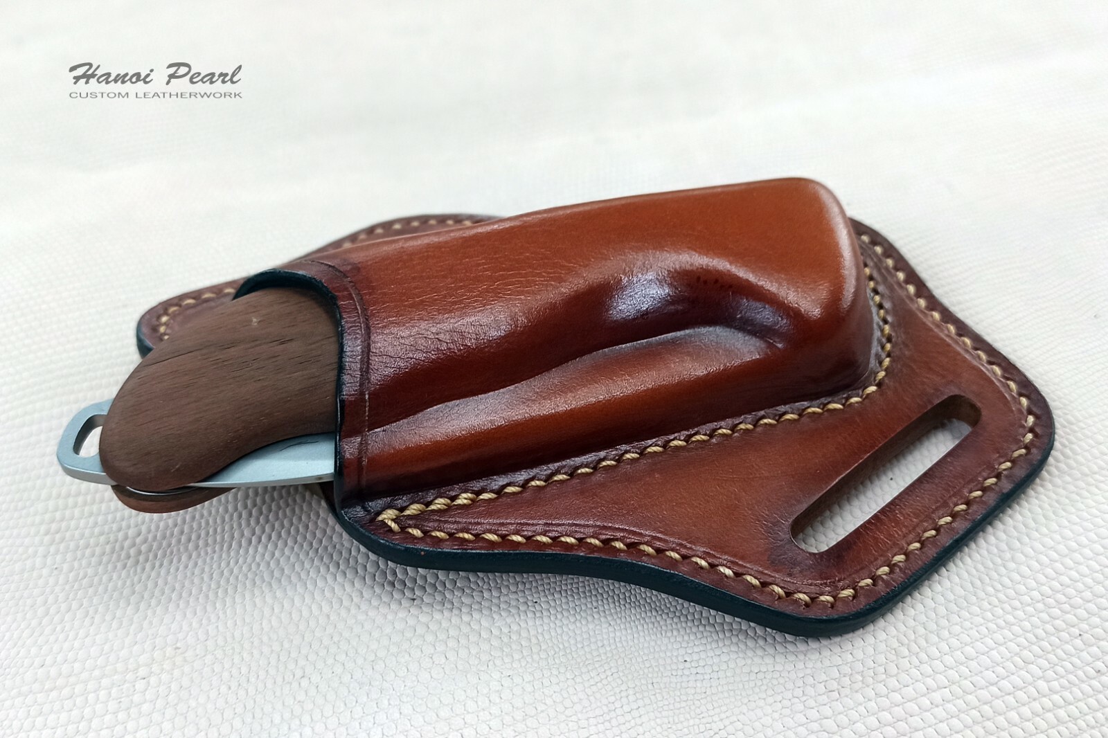 Custom Canted Pancake Leather Sheath for Victorinox Hunter Pro Wood