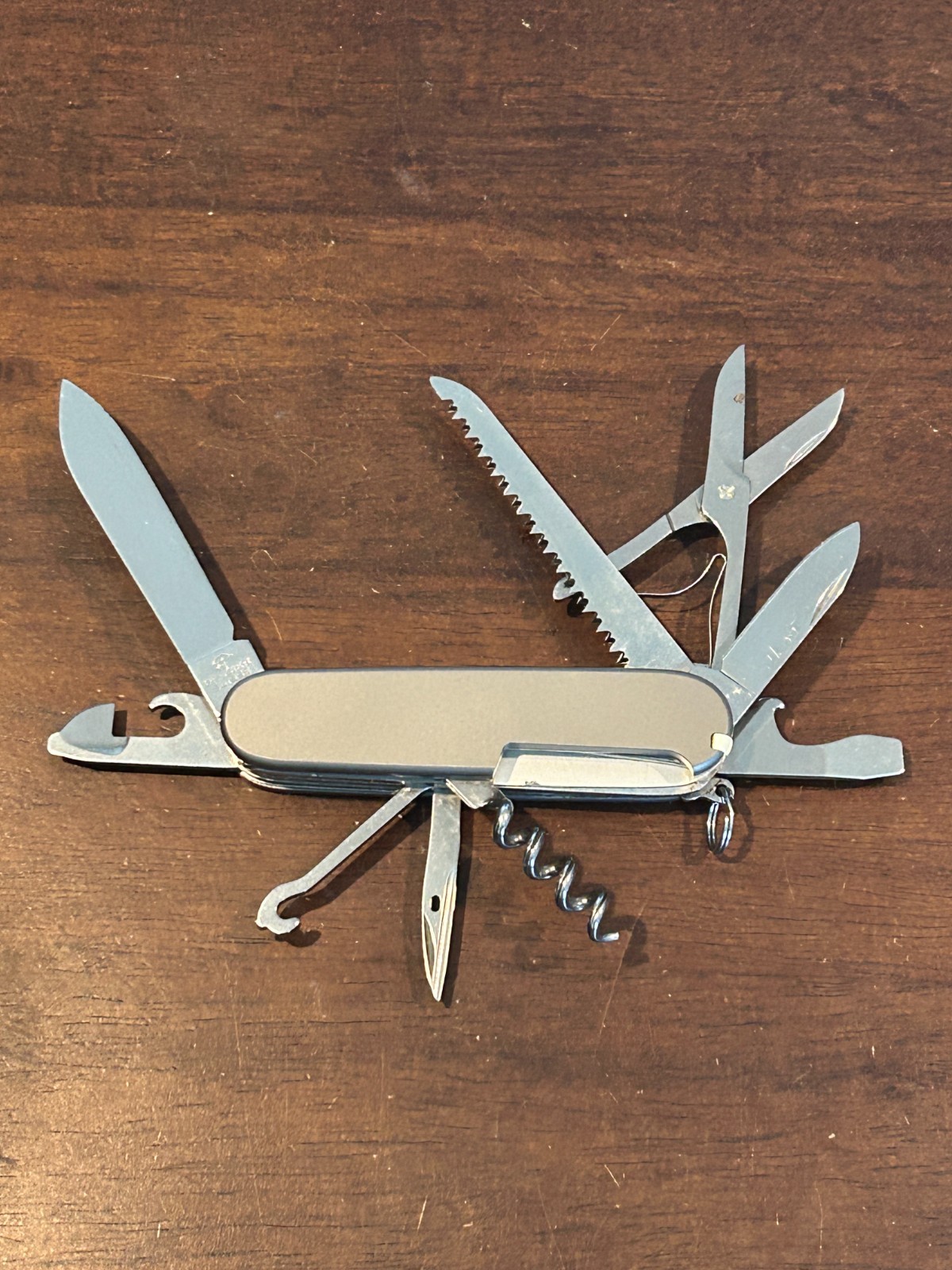 NEW VICTORINOX Huntsman with TITANIUM Scales Swiss Army Knife GREAT!