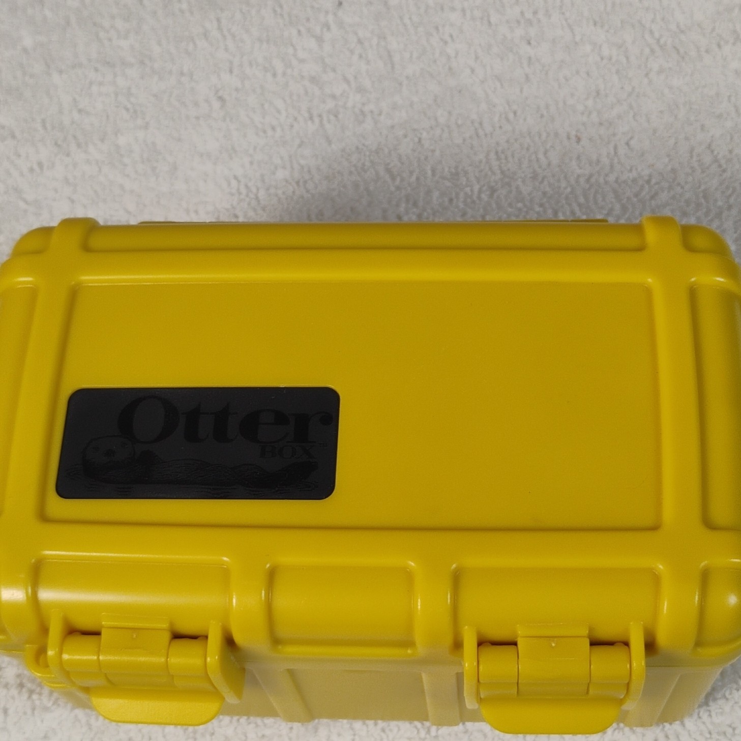 OtterBox 2300 Yellow Waterproof Durable Lockable Portable Survival Case