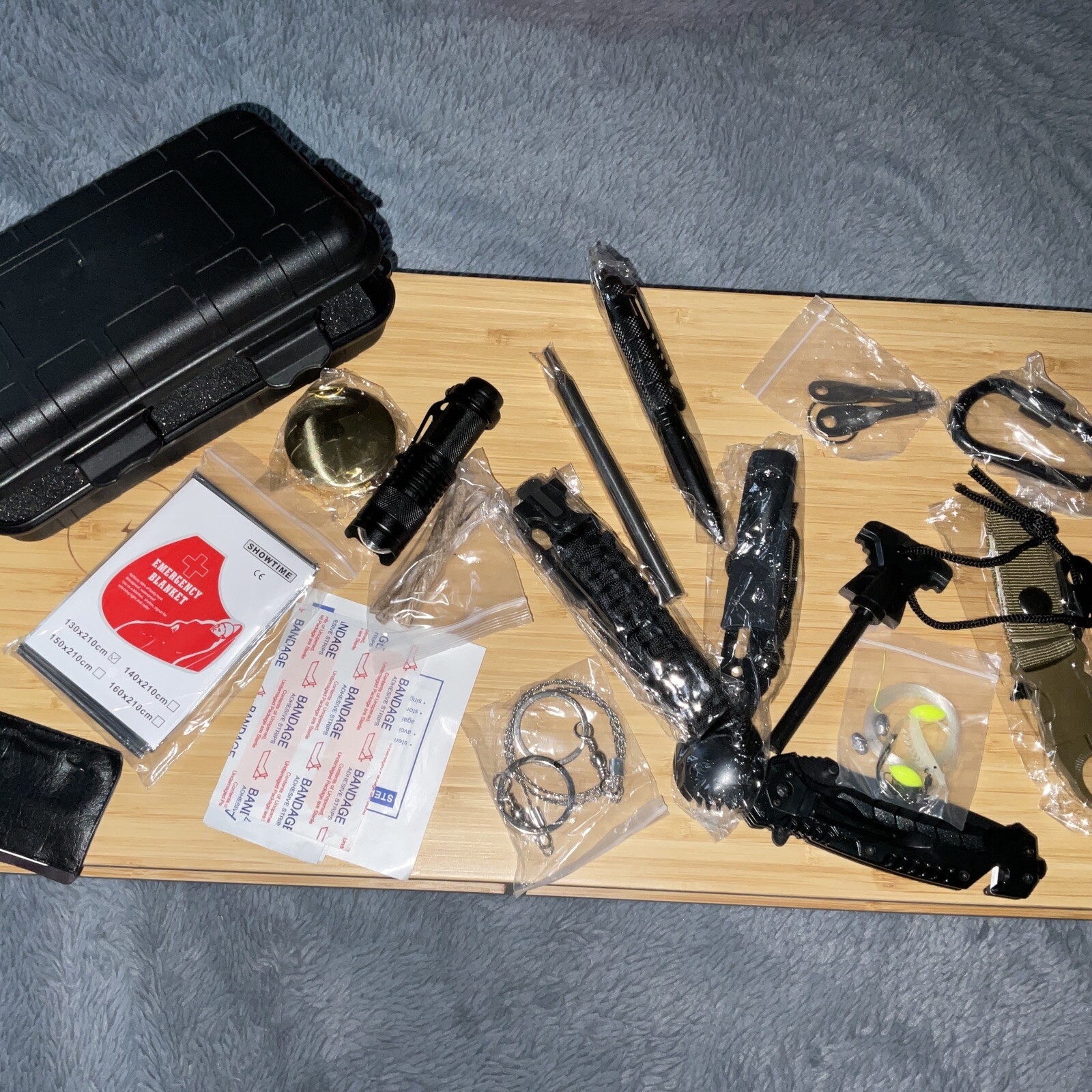 EIKLIKS Survival Gear Kit 24 in 1 Emergency EDC Survival Tools Premium Quality