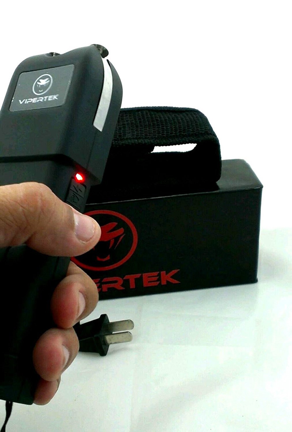 VIPERTEK Stun Gun 700 BV Rechargeable – LED Light + Pepper Spray Molded