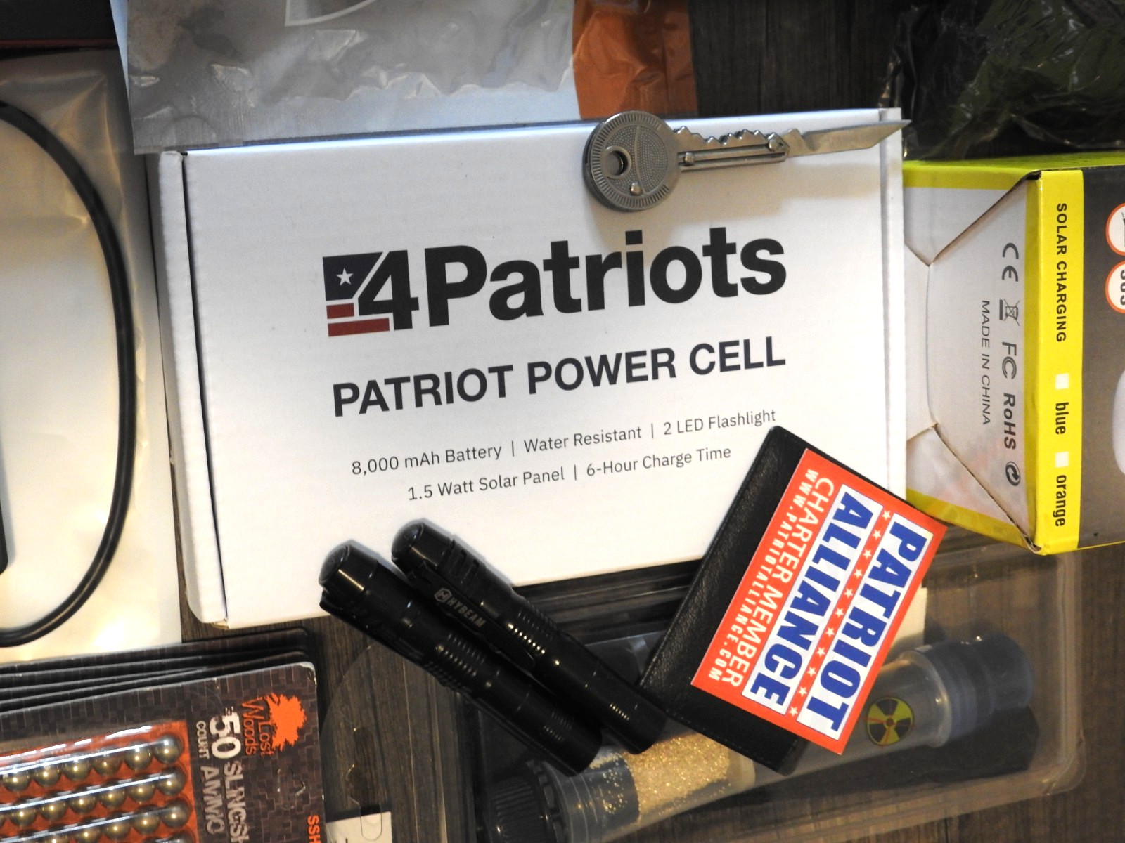 SURVIVAL CAMPING LOT! PRATRIOTS SOLAR POWER CELL-FLASHLIGHTS-SOLAR LANTERN-MORE!