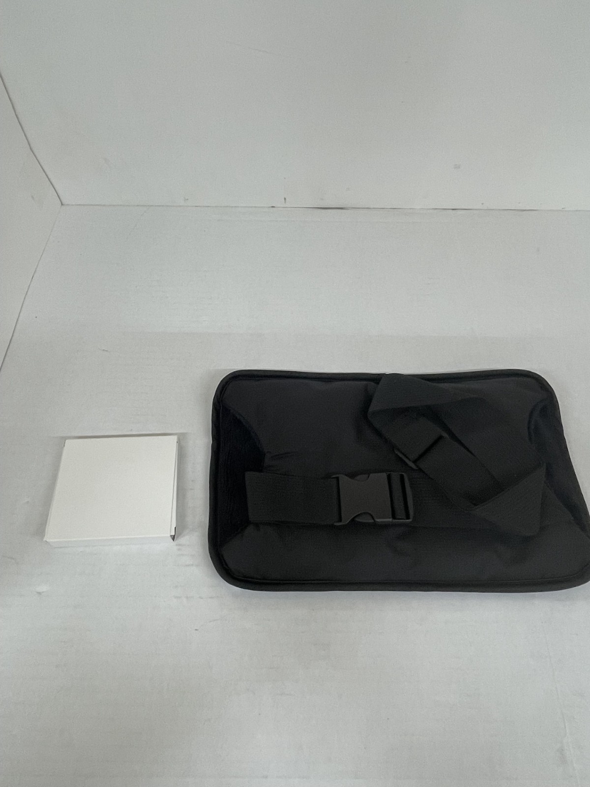 Hot Threadz Hand Warmer (Up to 10 hours of heat/Rechargeable)