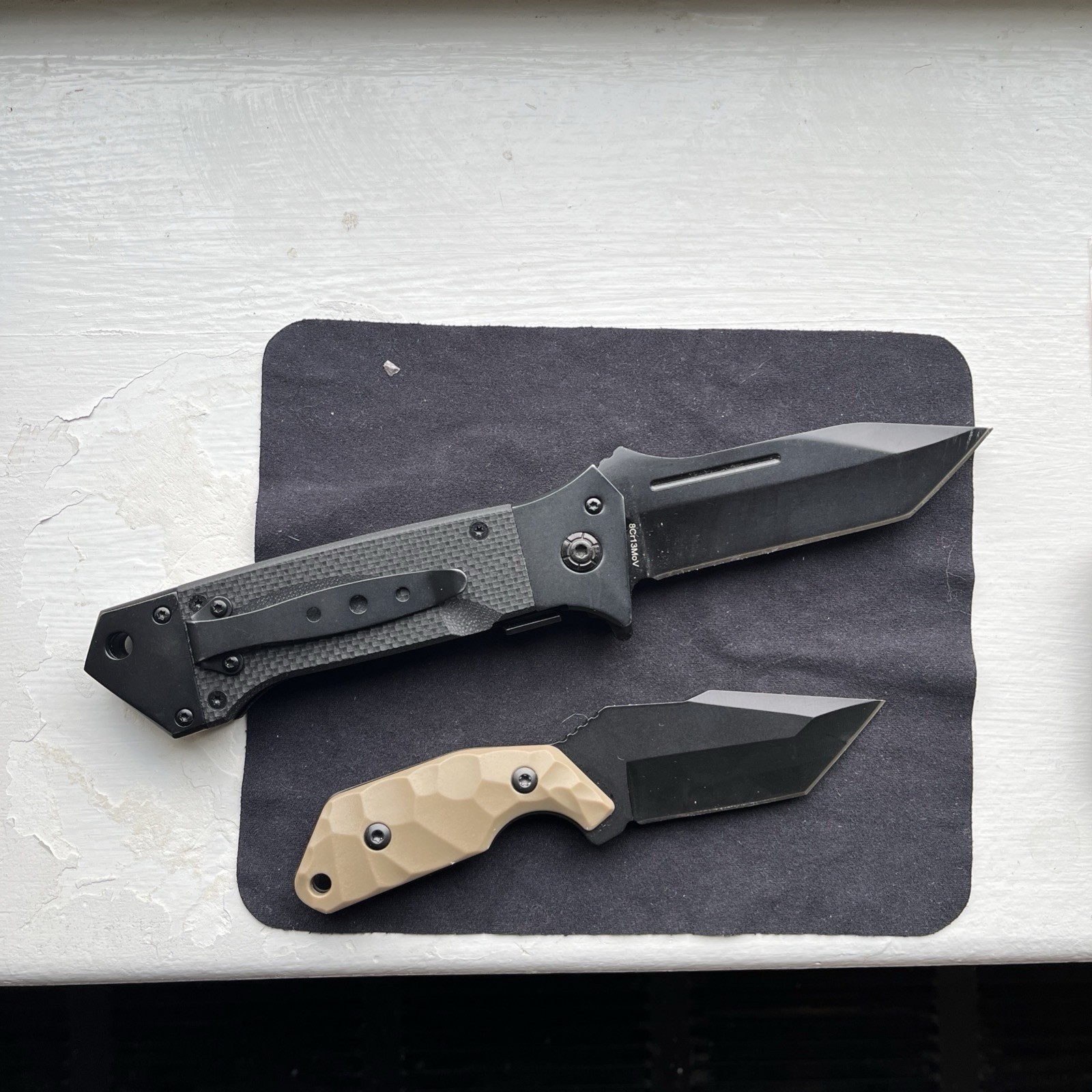 Knife Bundle: Tanto Kneck Fixed Blade & Folding Rescue Knife