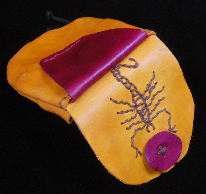 BUSHCRAFT HIKING LEATHER BELT SCORPIAN POUCH/BAG