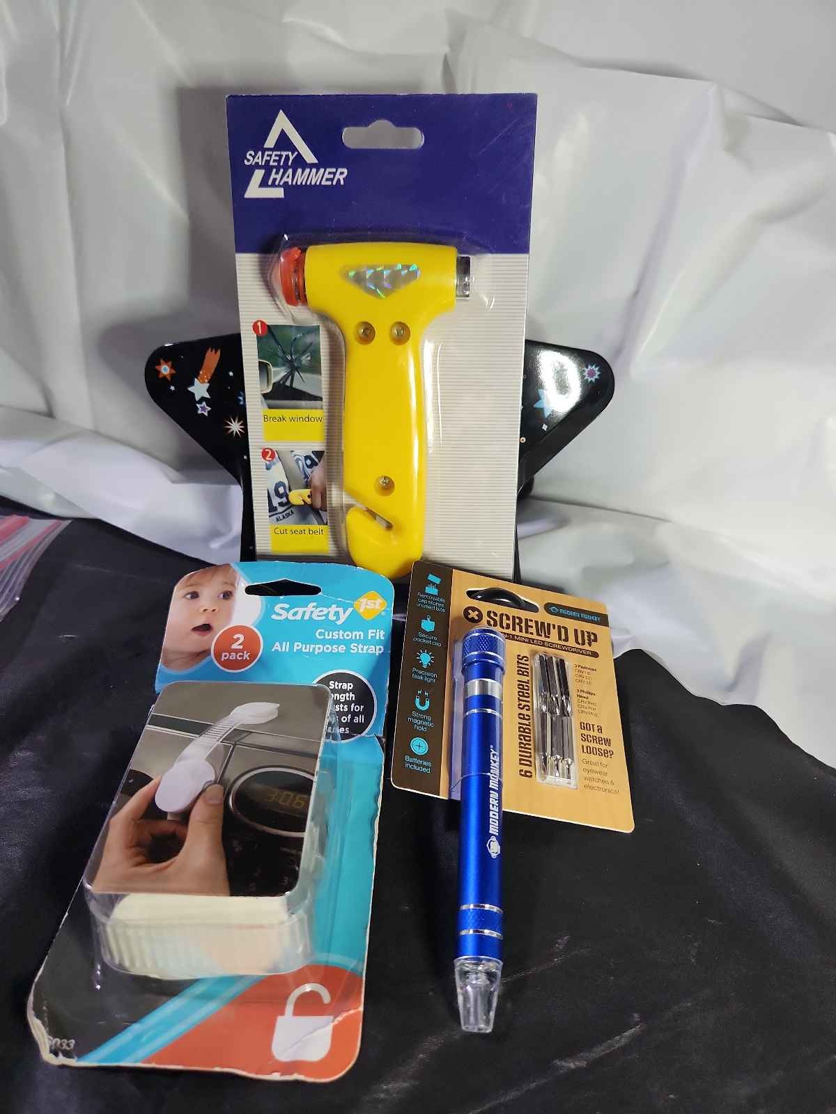 Car Window Breaker Seatbelt Cutter Tool YellowSafety locksScrewdriver tool