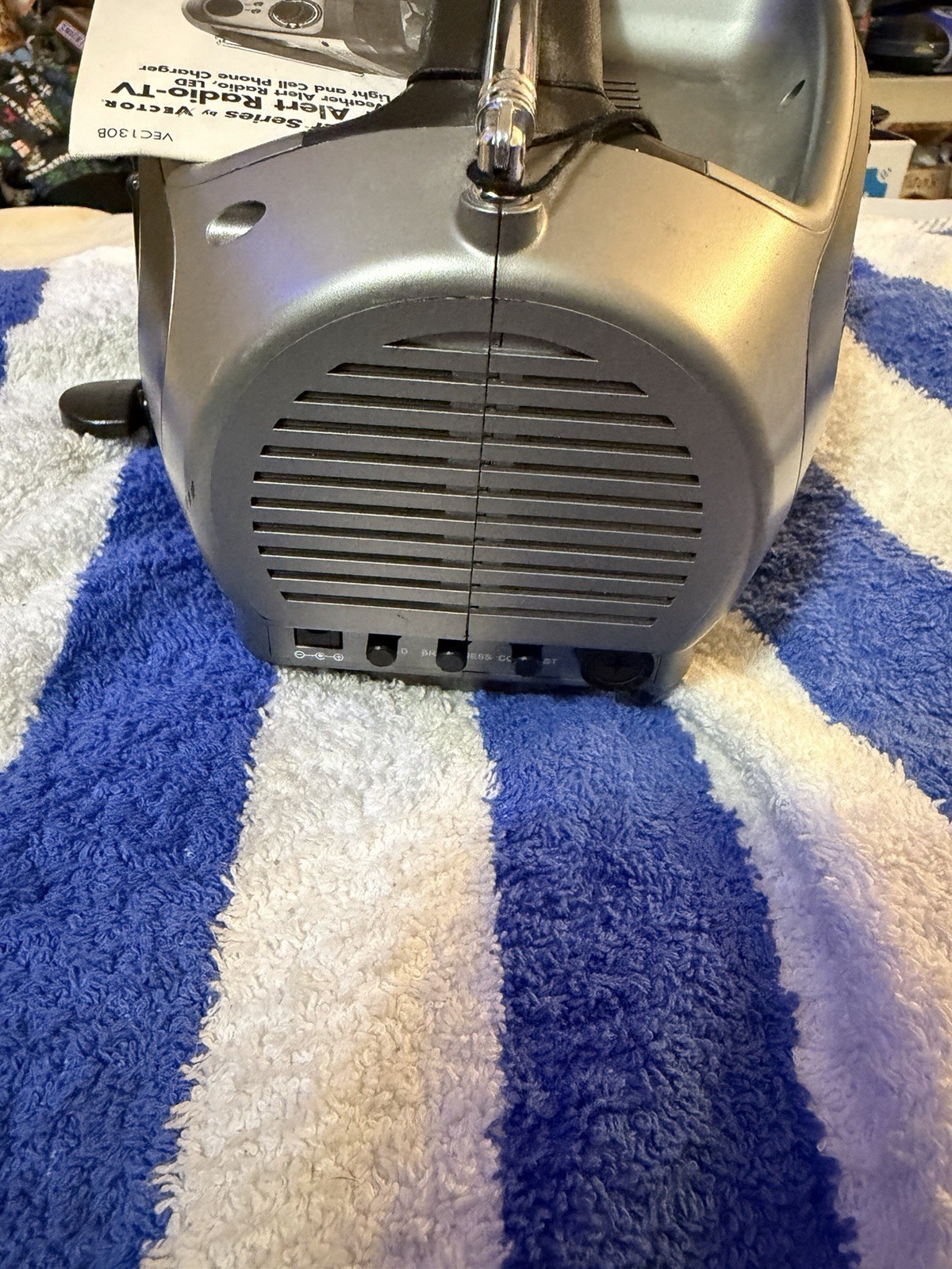Vintage Vector Stormtracker VEC130B Weather Alert Radio TV Alarm Clock TESTED