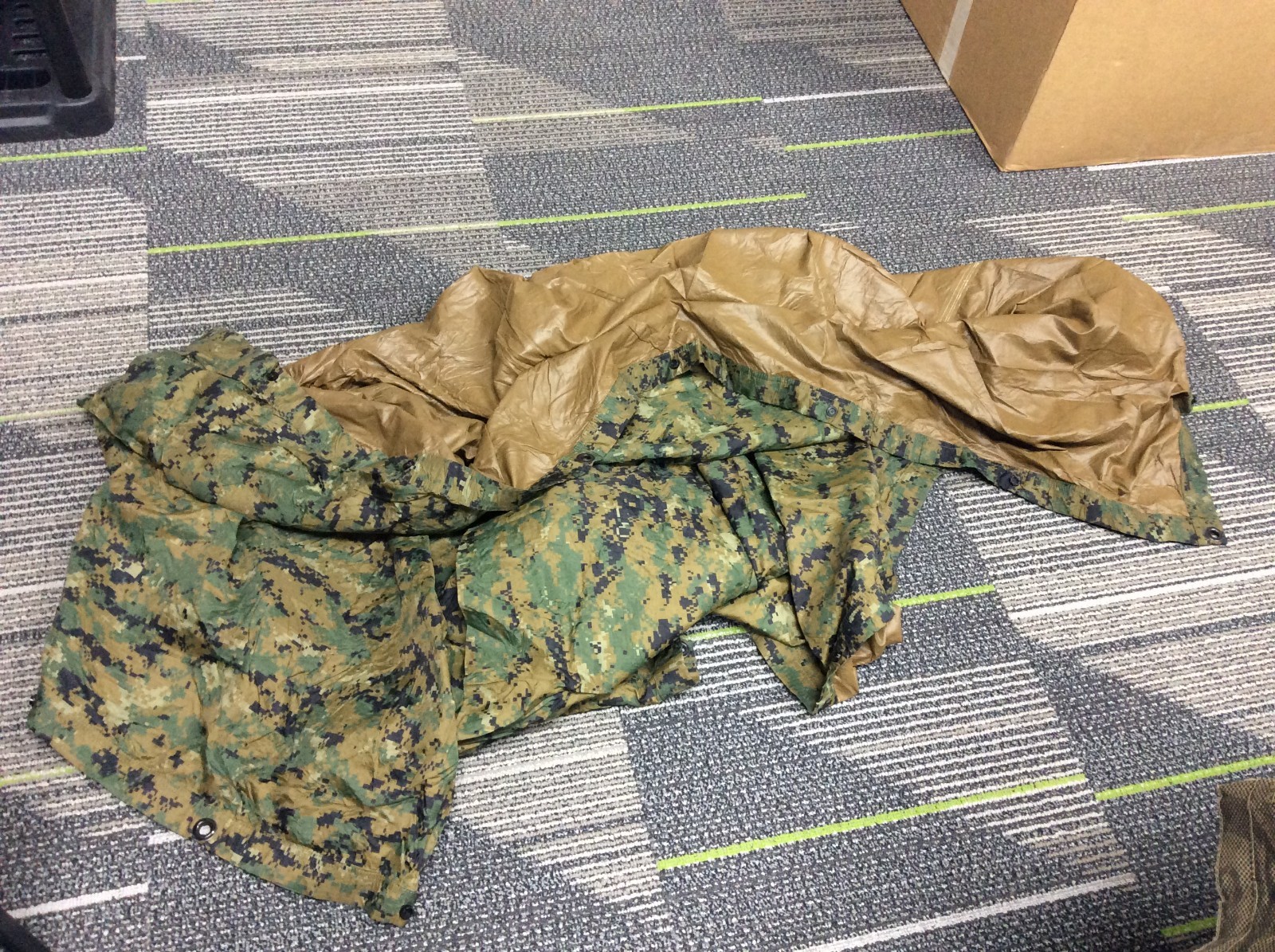 Field Tarp Military Shelter USMC Reversible Woodland Marpat/Coyote