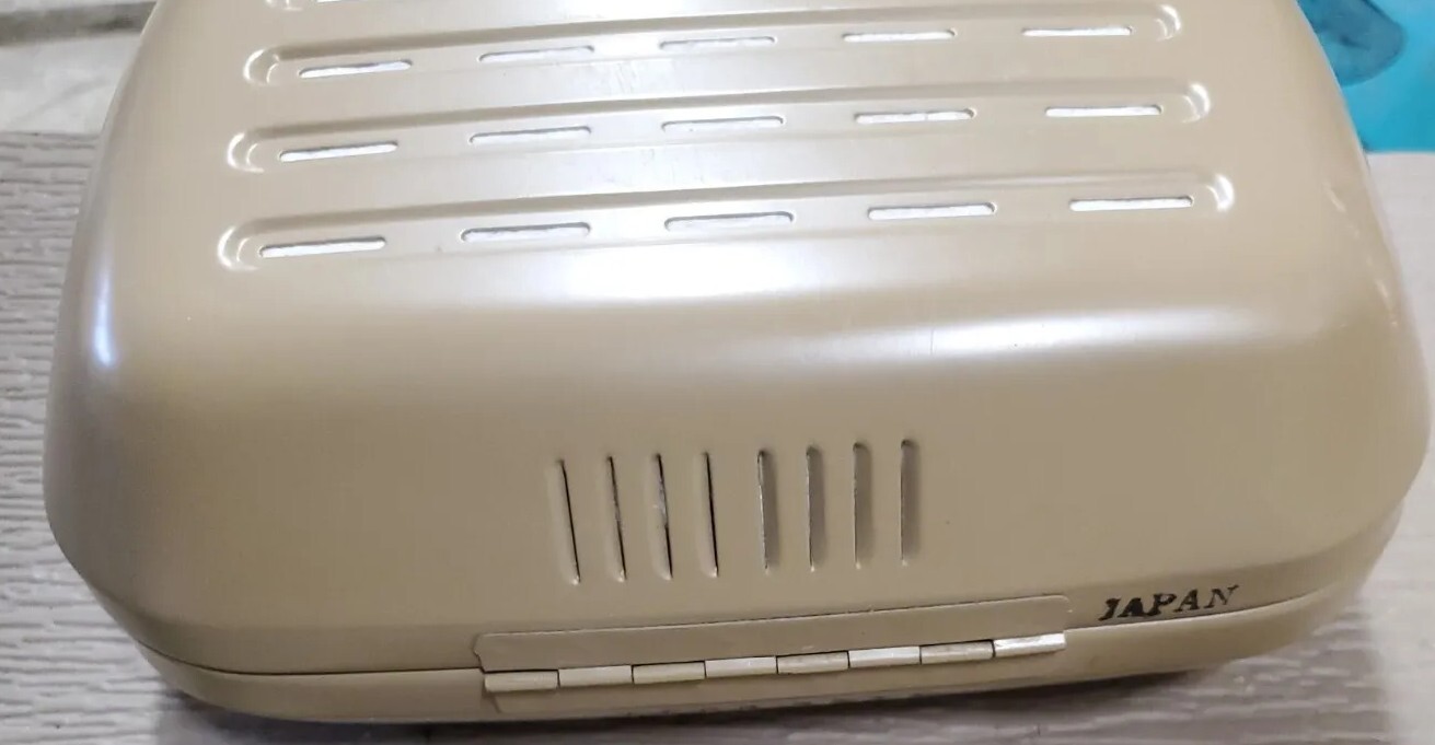Vintage Portable Heater Hot Box! & 11 Pellets!