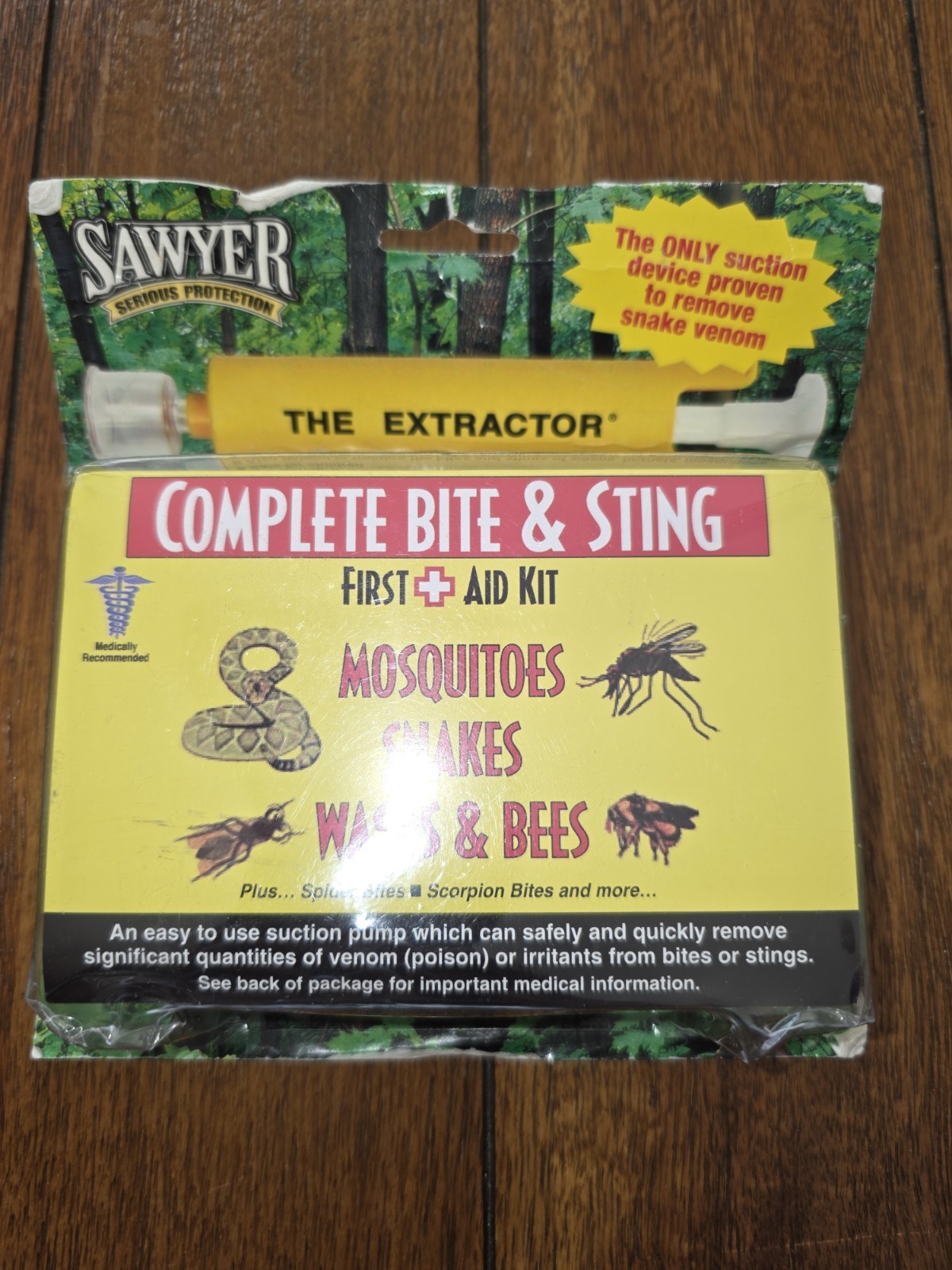 Sawyer The Extractor Complete Bite & Sting First Aid Kit Mosquitoes-Snakes-Wasps