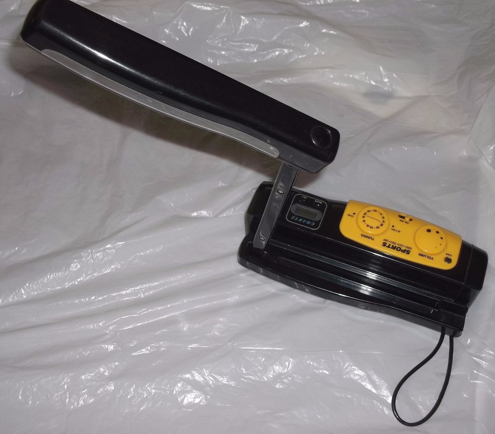 Sport AM/FM Radio Clock Torch Flashlight (Lamp) Black w/Yellow Trim, Adjust Lamp