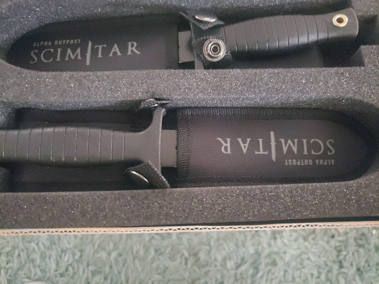 Alpha Outpost Scimitar Amazon Knife Set NIB!!