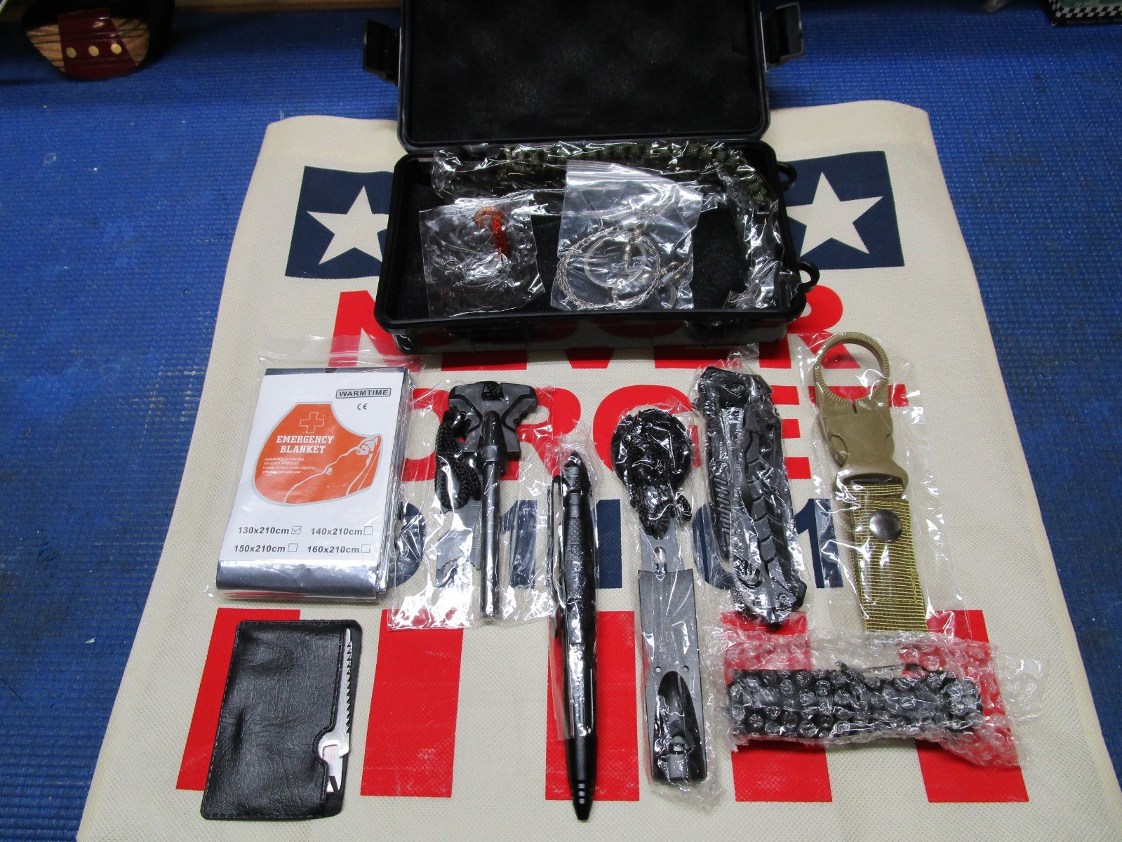 VEITORLD 12-in-1 Survival Kit – New