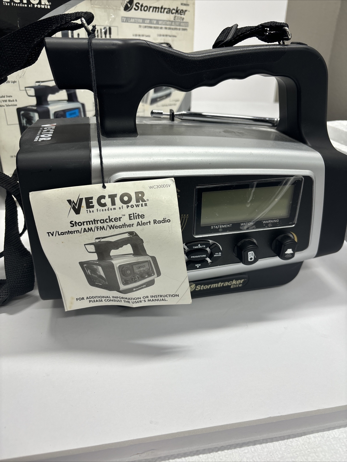 Vector Stormtracker Elite WC300DSV TV Lantern AM FM Weather Alert Radio