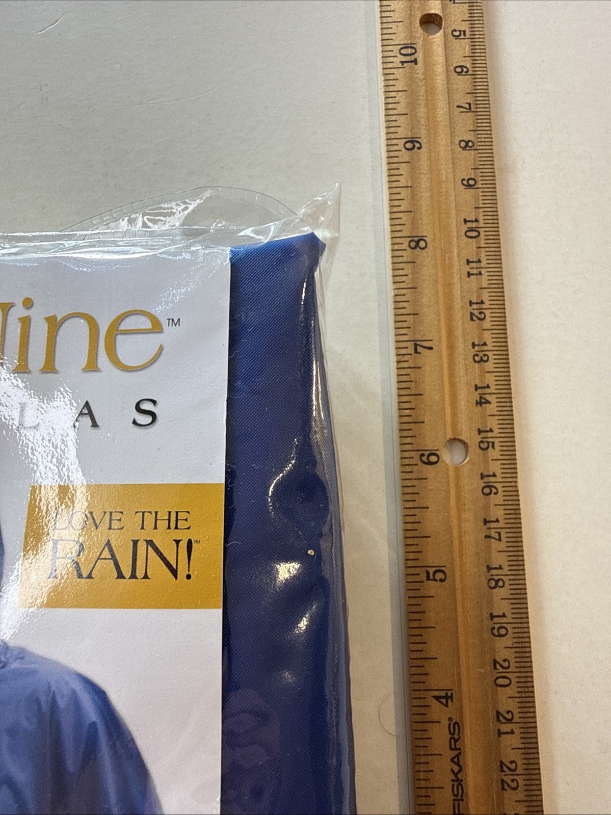 Cloud Nine Emergency Travel Rain Poncho Hooded NEW Navy Blue Unisex coat gear