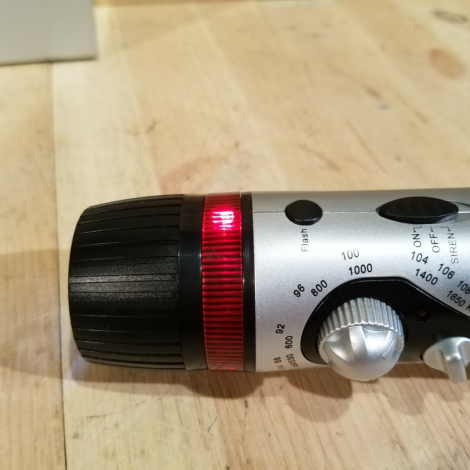 Bullet Line Dynamo Flashlight Radio Siren Emergency NIB – Swanky Barn