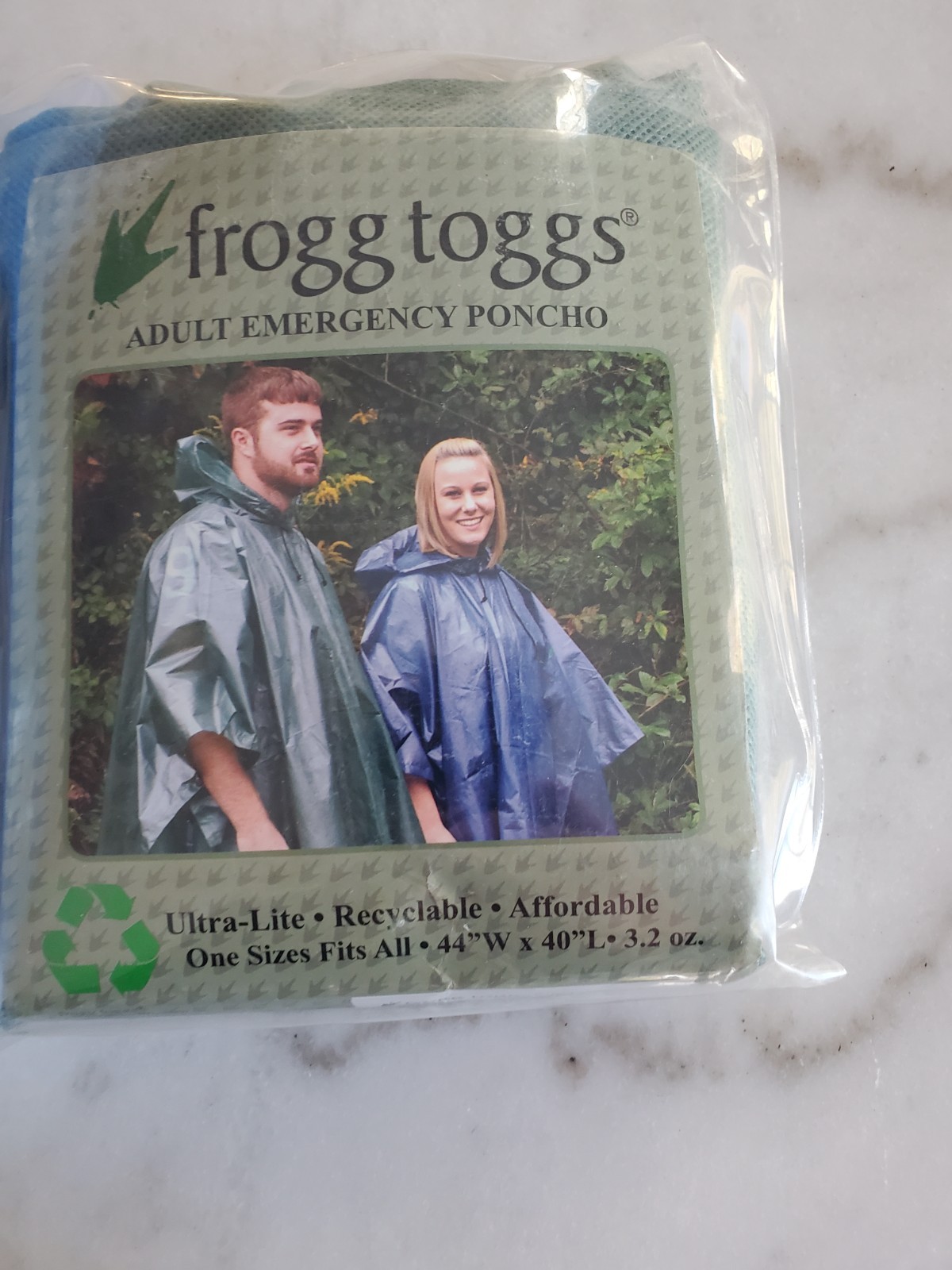 Frogg Toggs Poncho Pteromy Rain Coat 4 pack 9X12 Tarp Ozark Trails Camping lot