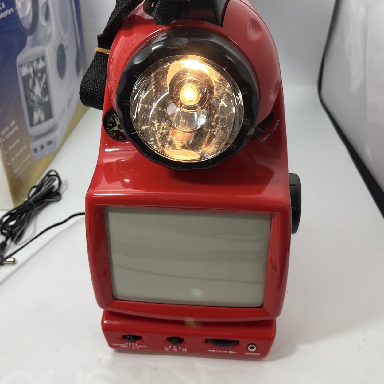 Advantage Industries Multi-Function Television & AM/FM/WB Radio W/ Lantern Siren