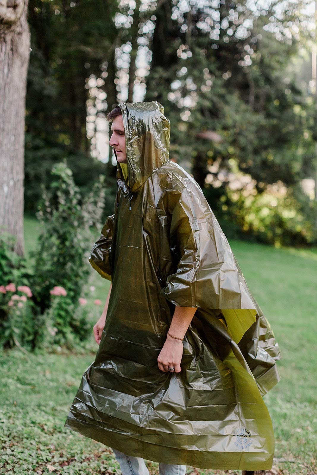 Survival General Lightweight Rain Gear Poncho Emergency Poncho, Green