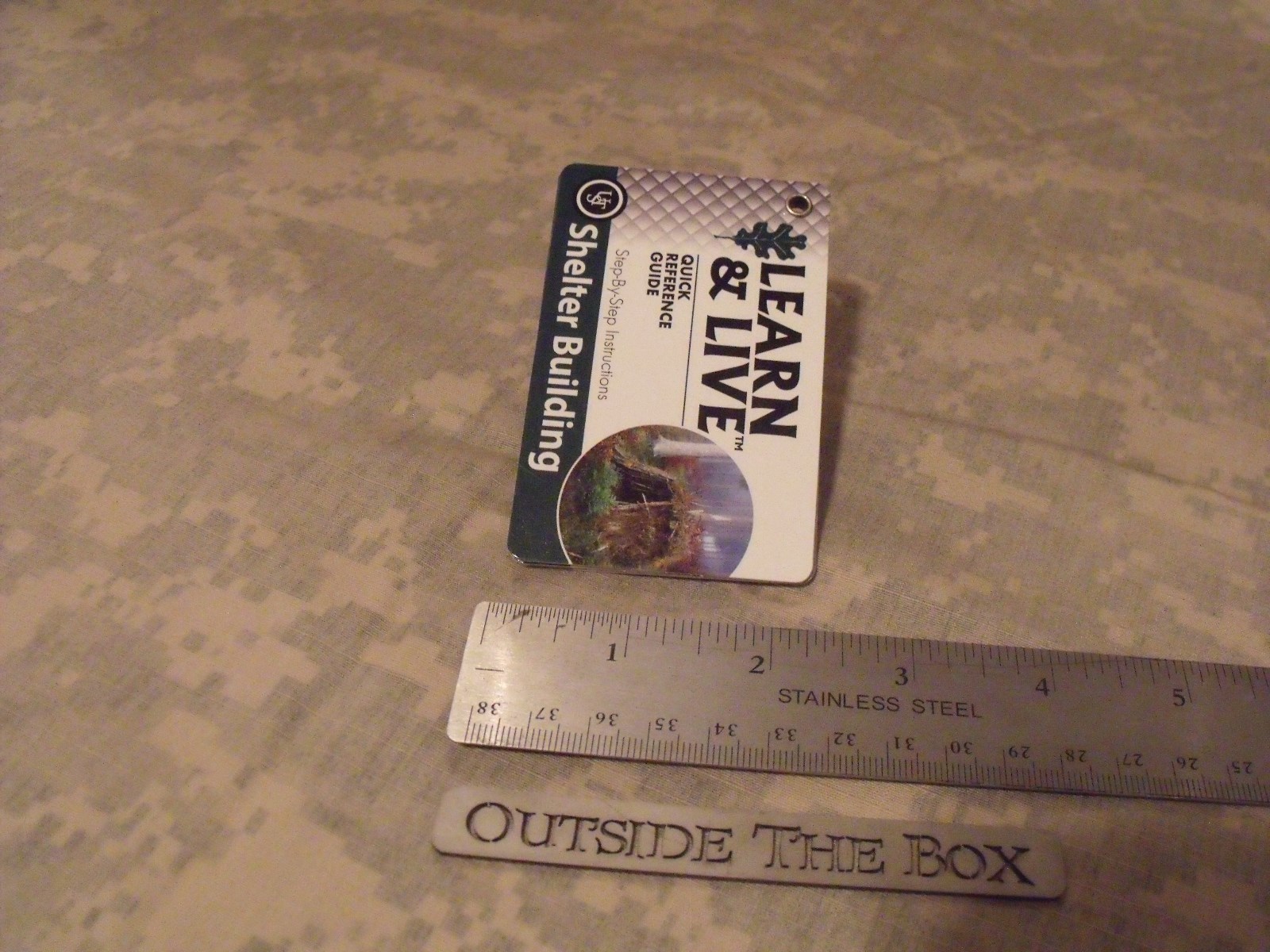 Ultimate Survival Technologies: Shelter Building Cards, UST, 9 Cards