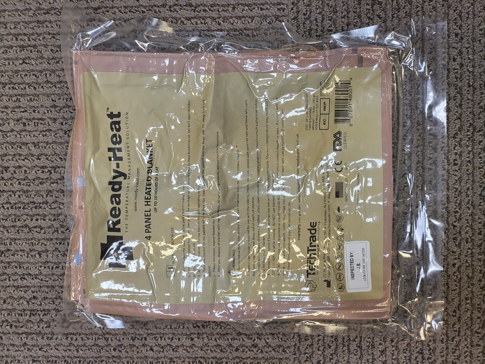 4 READY-HEAT 4-PANEL HEATED EMERGENCY/SURVIVAL BLANKET