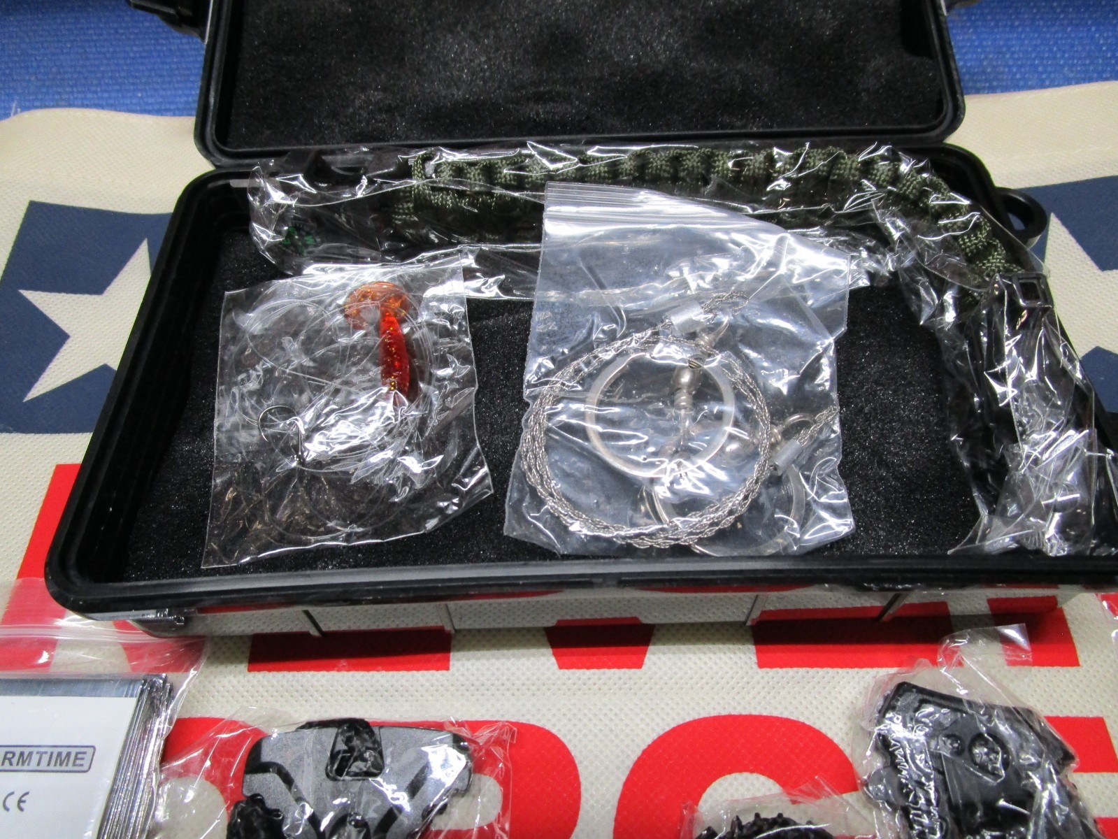 VEITORLD 12-in-1 Survival Kit – New