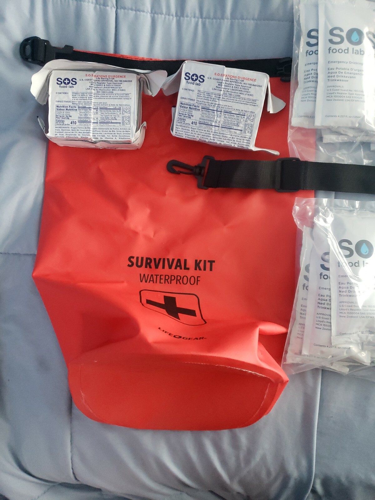 Disaster Emergency Survival Kit Bug Out Bag Camping Hurricane 2 person 130 piece