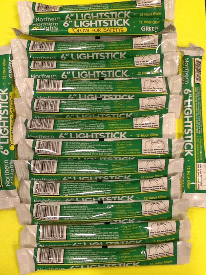 15 Green Glow Stick Lot Backpacking Earthquake Camping Blackouts St Patricks DAY