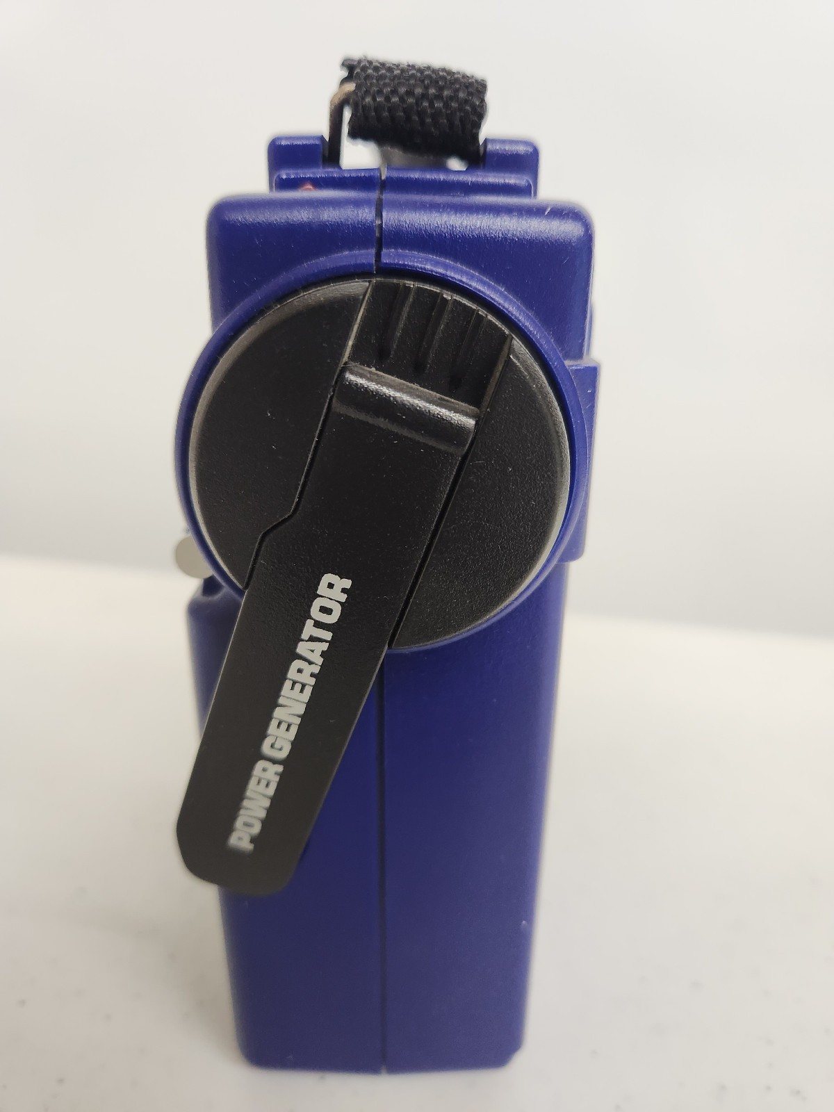 LL Bean Eton Radio FR-200 Emergency Short Wave AM/FM Hand Crank Blue TESTED