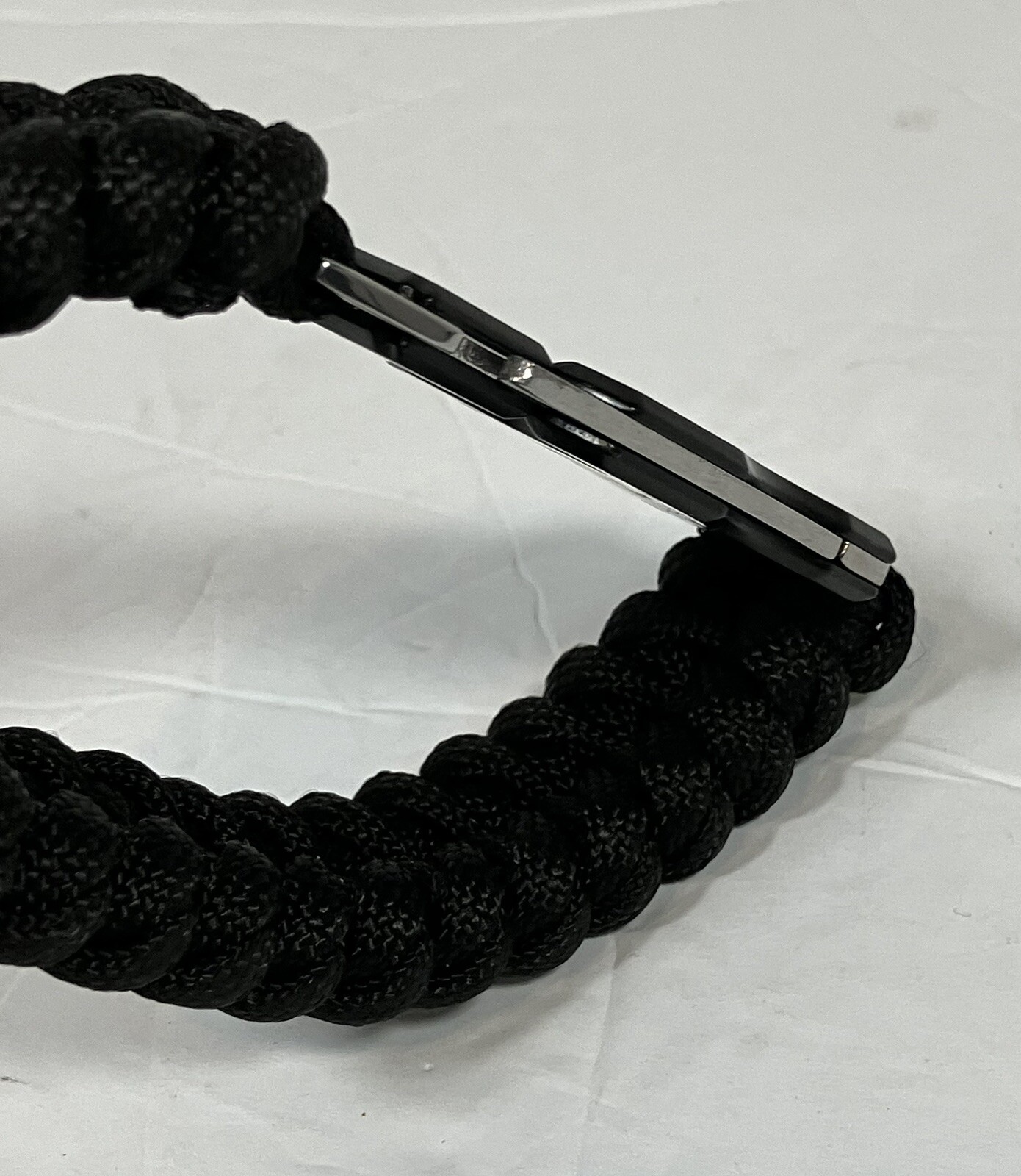 Small Survival Kit for Hiking Camping Survivor Gear Paracord Whistle Sawchain