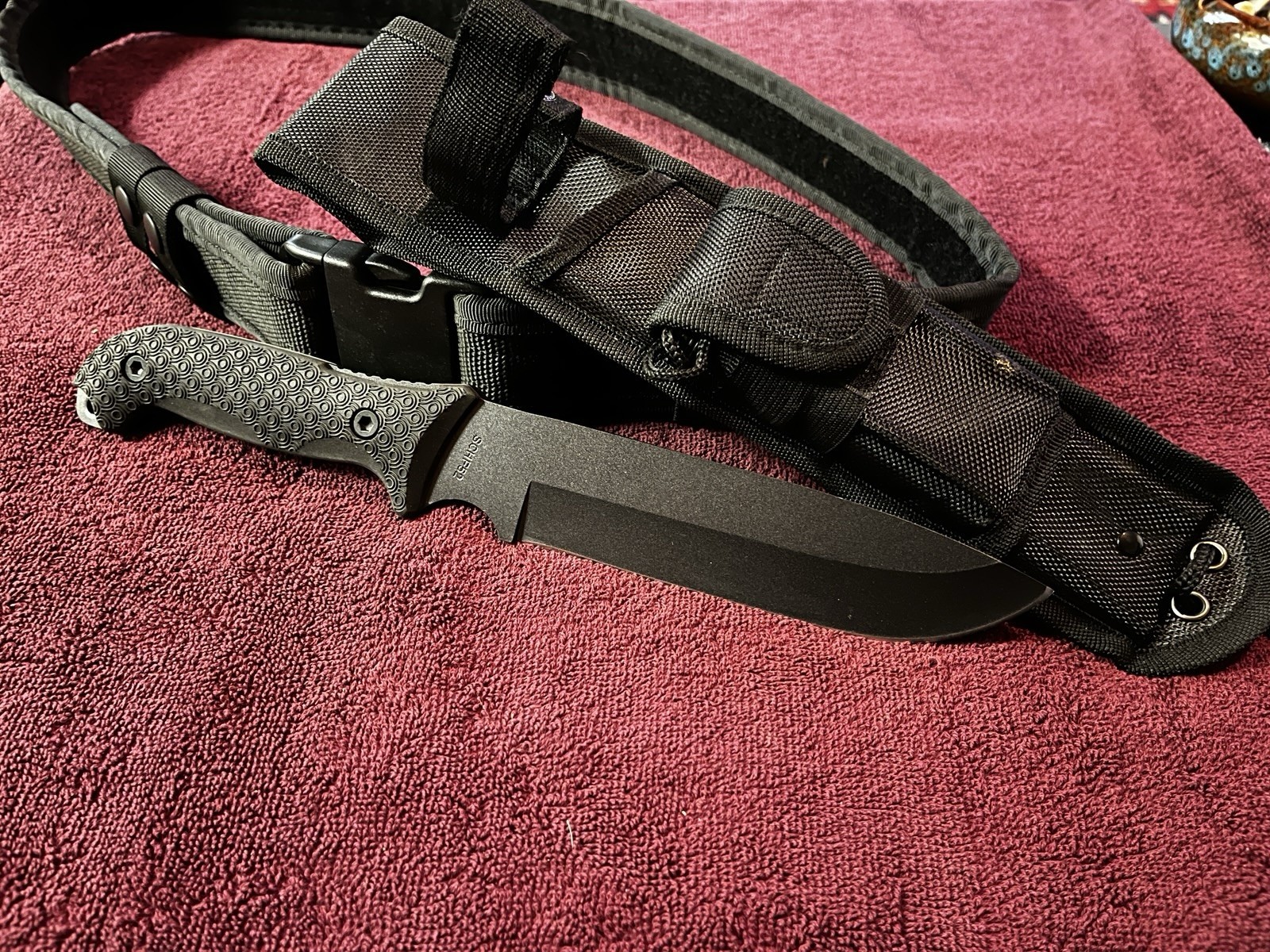 Schrade Survival Knife With Sheath, Ferro Rod, Sharpening Stone. Plus Duty Belt