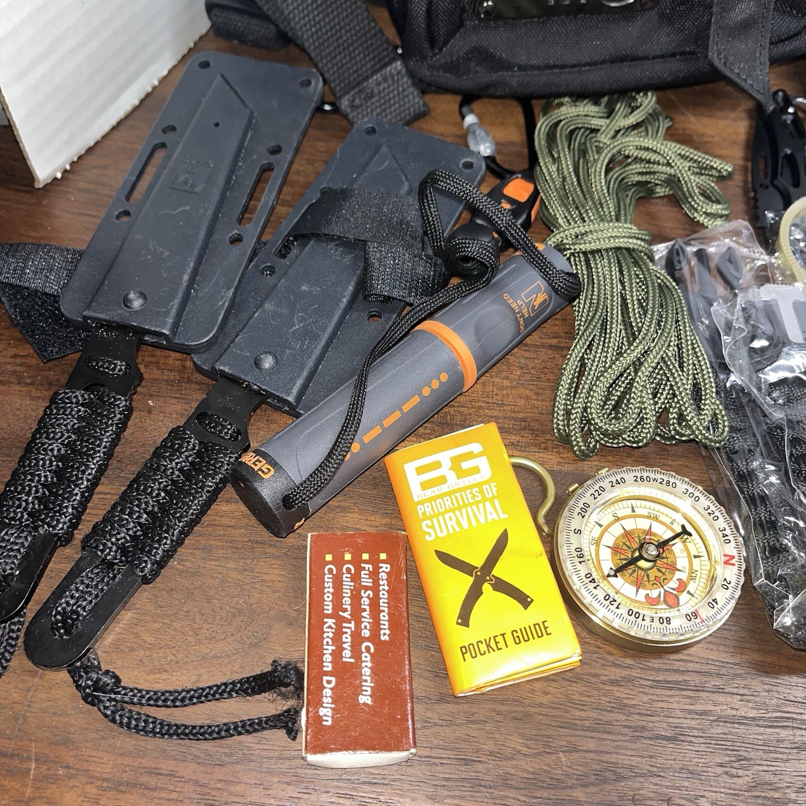 Panda Bag Tactical Emergency Survival Kit Compass Camping Pouch Accessories Ect