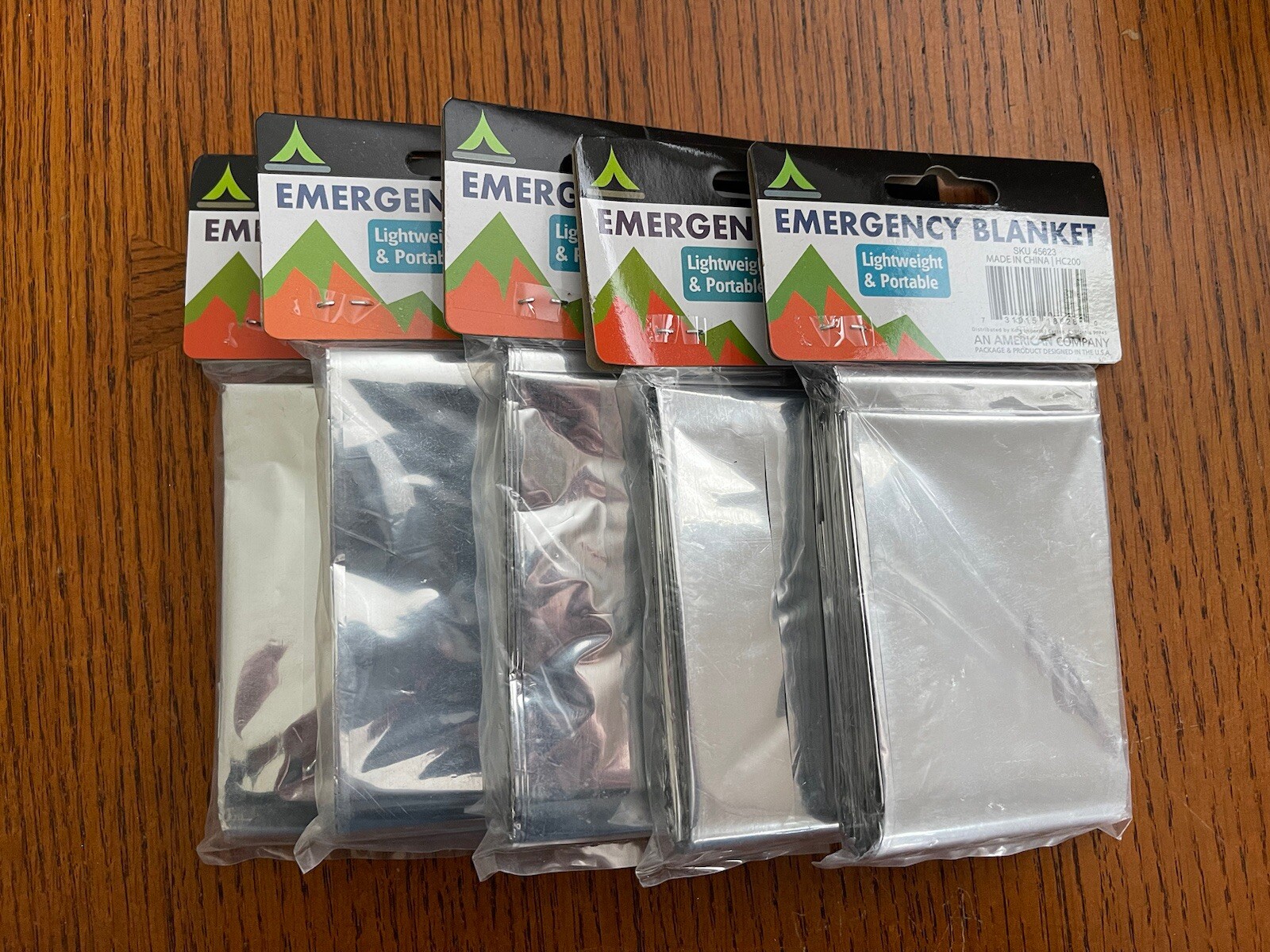 5 Pack Emergency Rescue Thermal Mylar Blankets 54″x 82″ NIP U2