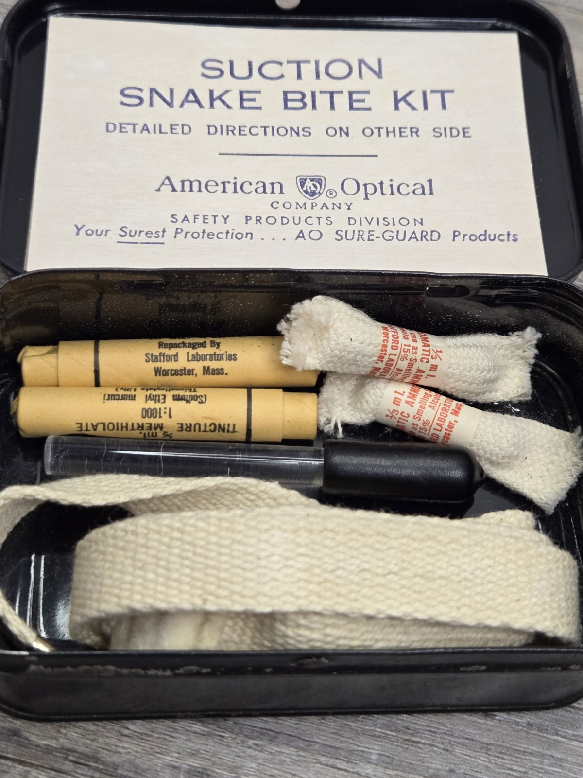 Vintage American Optical Snake Bite First Aid Suction Kit Open For Pics