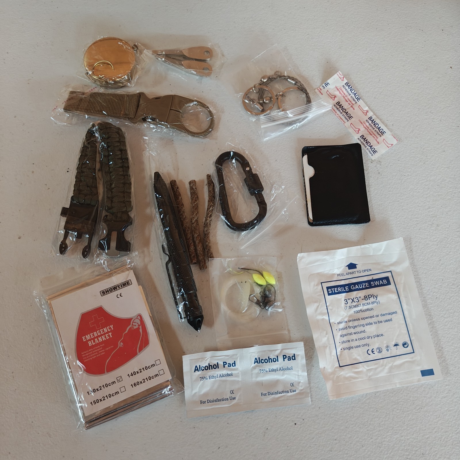 Small Durable Water Resistant Emergency Survival Kit Blanket First Aid FishingB2