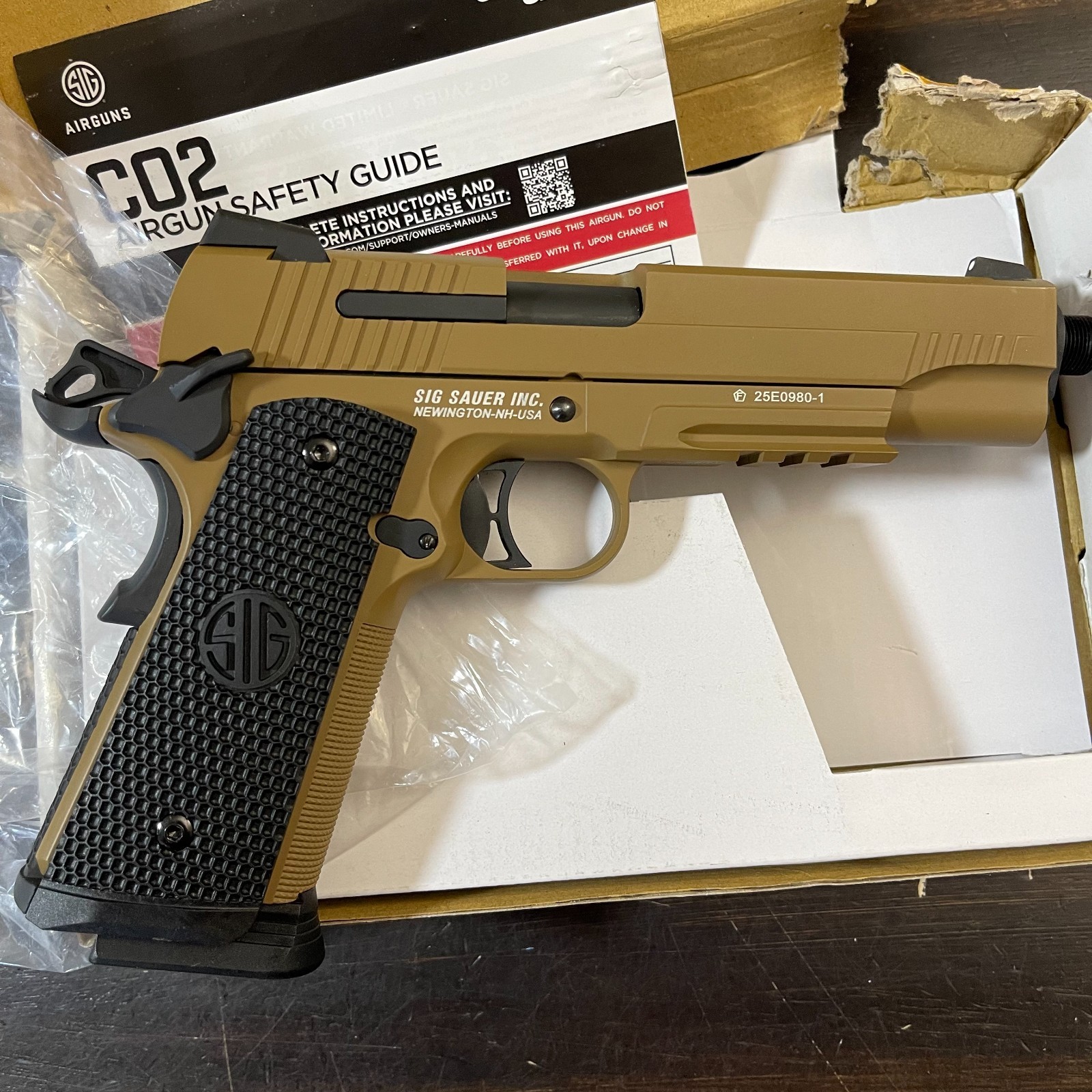 SIG SAUER 1911 Emperor Scorpion CO2 Blowback 4.5mm BB Semi-Auto Air Pistol PARTS