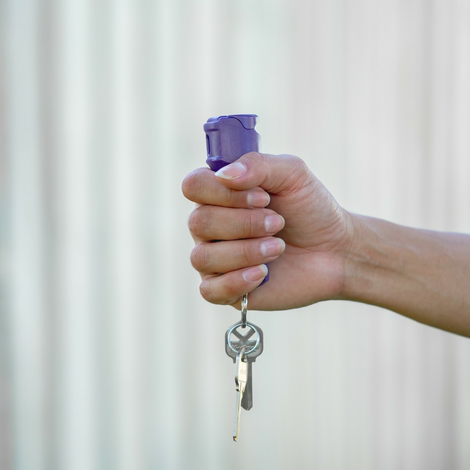 POLICE MAGNUM Keychain Pepper spray Self Defense- 1 Pack .50oz Purple Flip Top