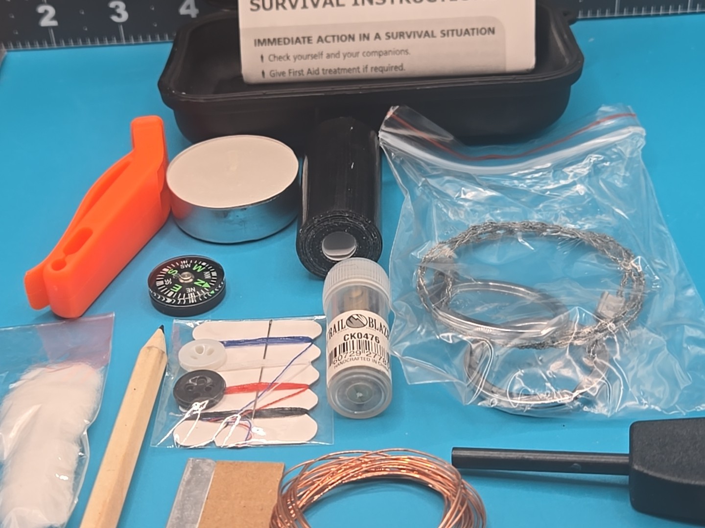 Survival Kit, Prepping,Bug Out, TEOTWAWKI, Camping, Hiking, Rescue, Emergency