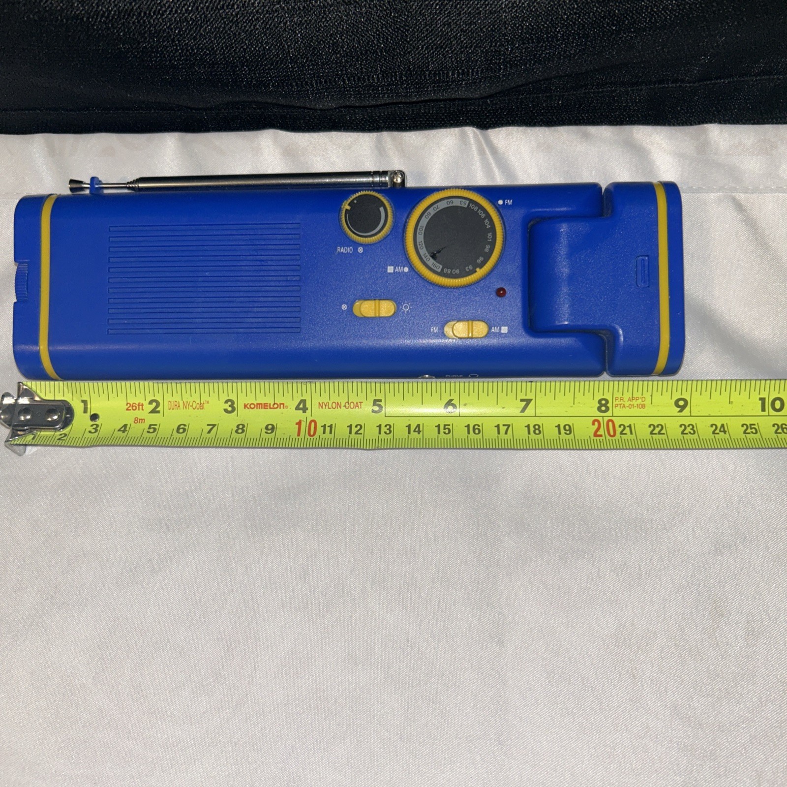 Multi purpose Emergency Radio And Flashlight