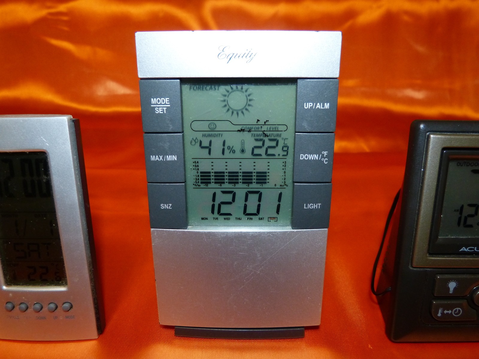 3 PACK DIGITAL ALARM CLOCKS SALE Battery Clock With Indoor & Outdoor Temperature