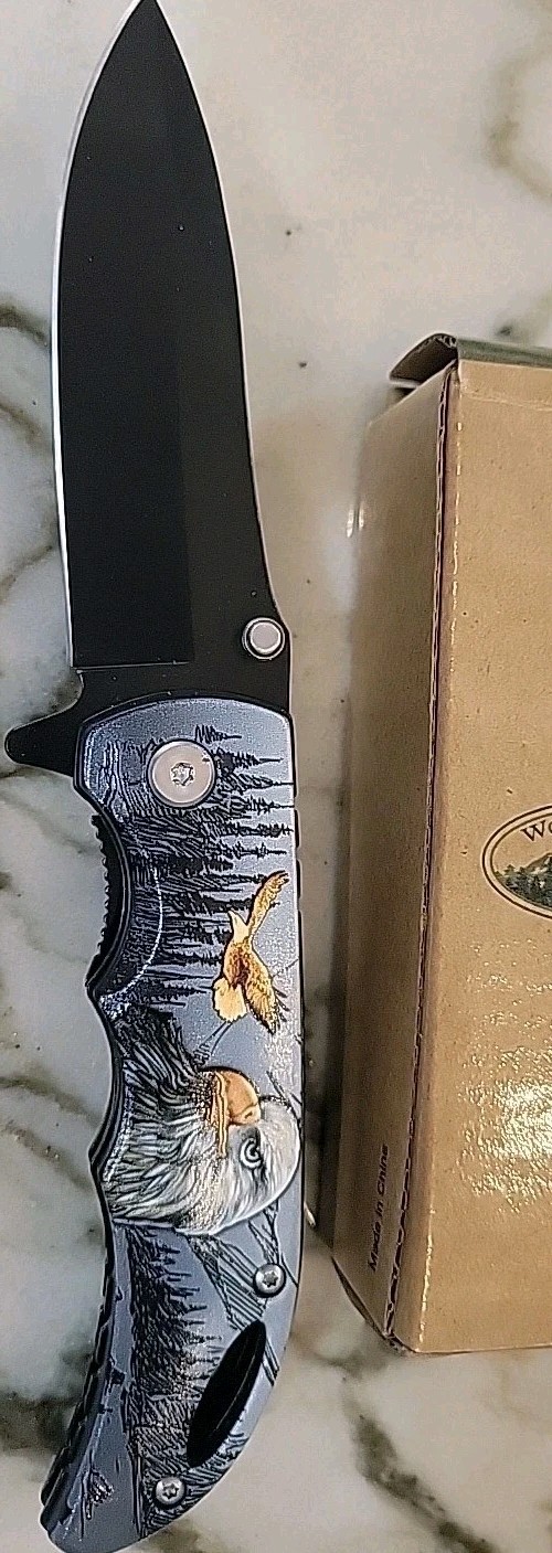 2 knives, one sleeve, one flask, Woodland Creek Be Outdoor Ready Survival Knife