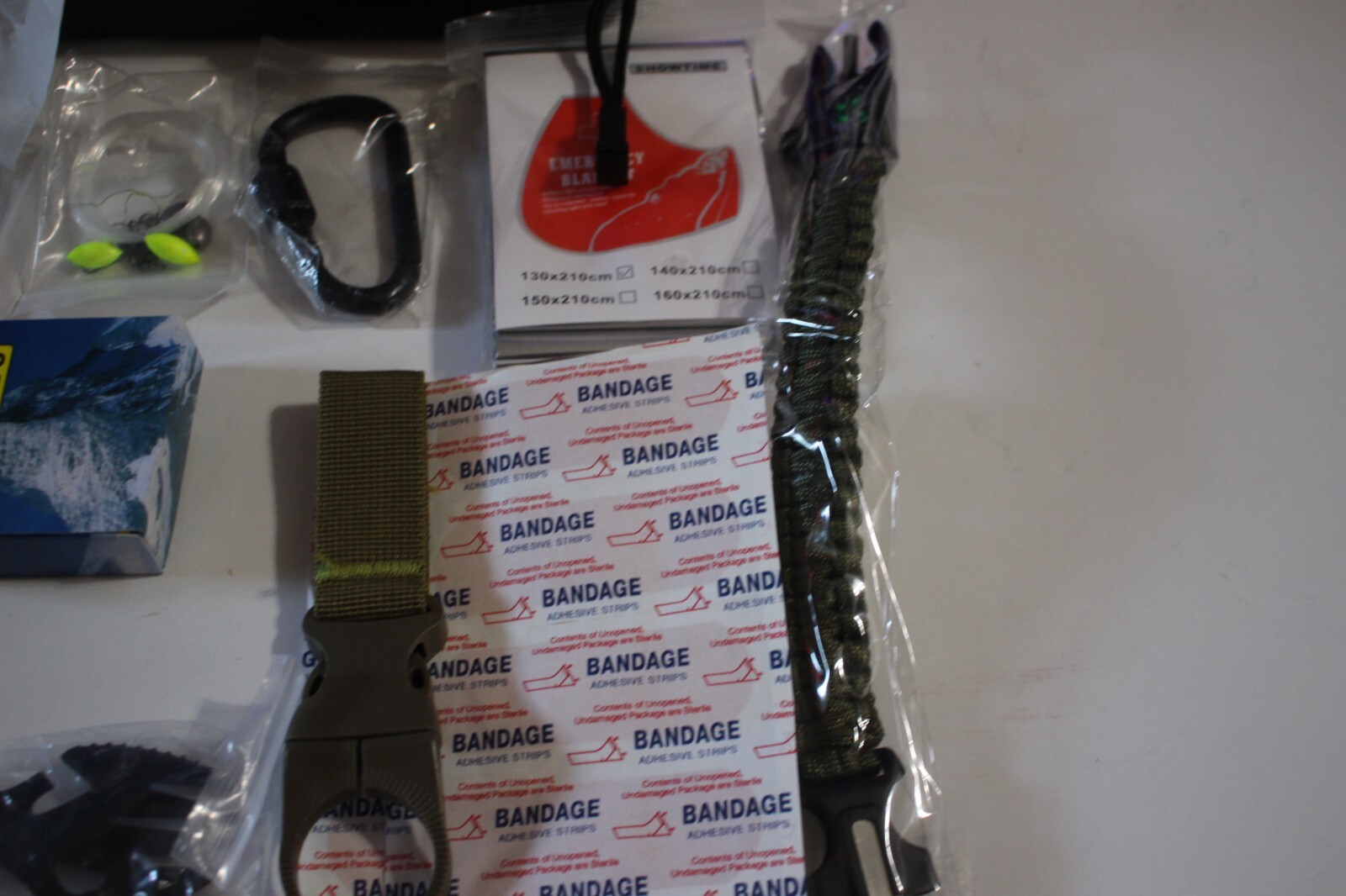 SURVIVAL KIT FOR OUTDOORS