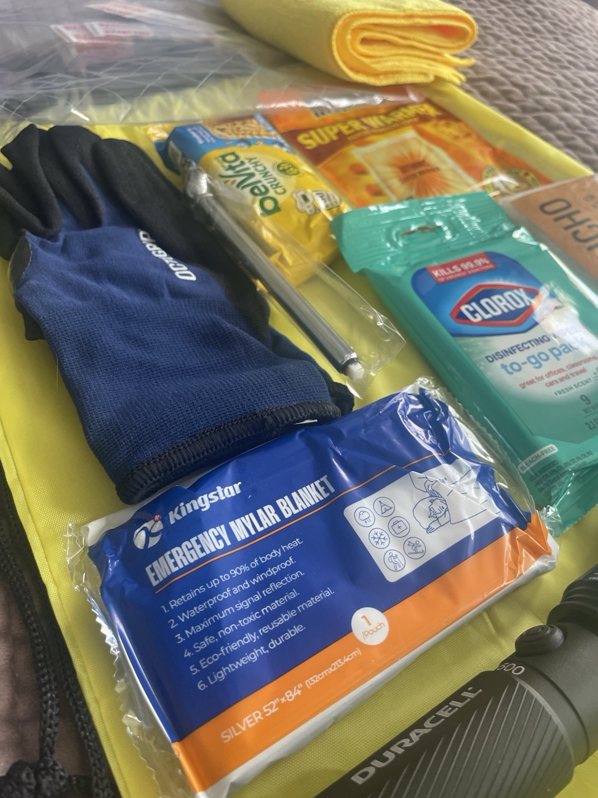 Don’t Get Stranded – Car Emergency Kit Roadside Survival Basic & Premium
