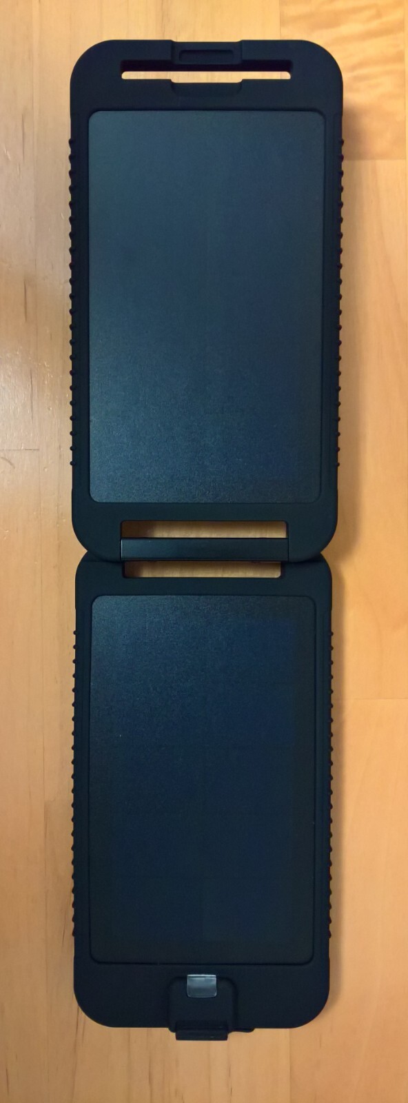 3 watt folding solar cell, integral 3500mAh USB power bank, charger, battery