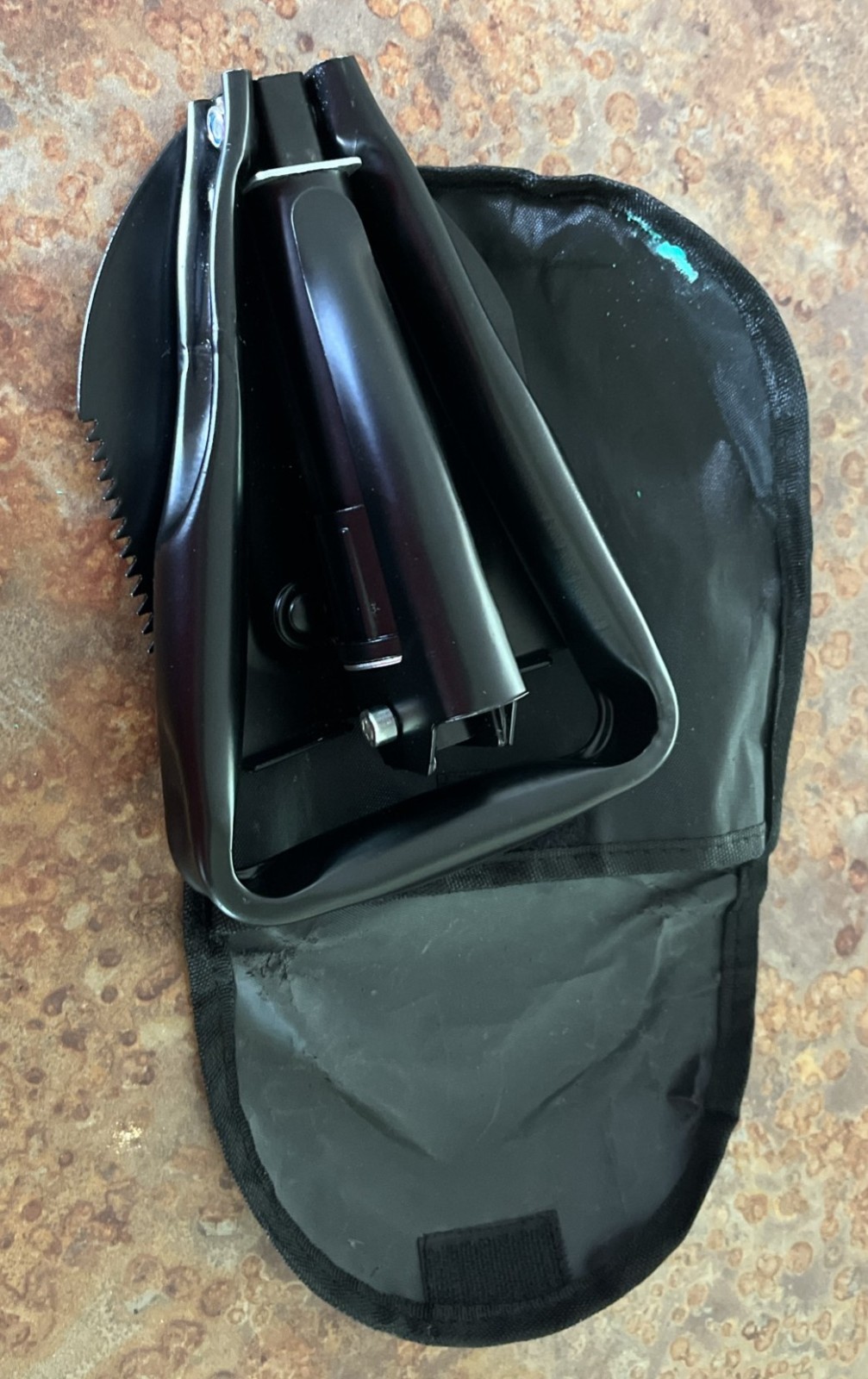 Survival Shovel Tri-Fold Steel Emergency 24″ New in Pouch w/Belt Loop