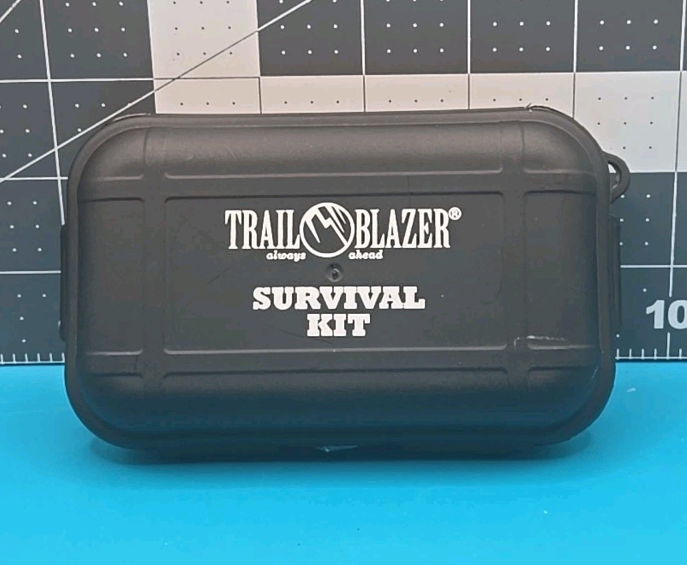 Survival Kit, Prepping,Bug Out, TEOTWAWKI, Camping, Hiking, Rescue, Emergency