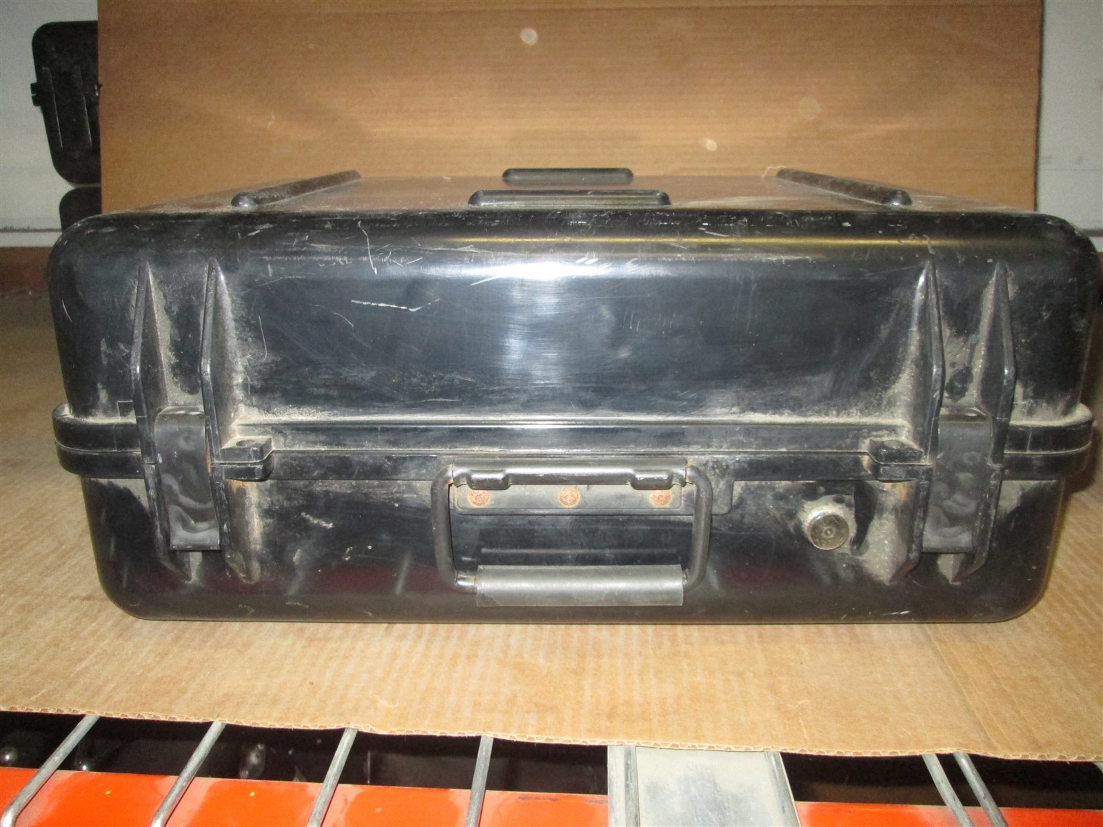 21x17x9 Starlight Hard Case Mounts Compartments Dry Box Weathertight Gun Camera