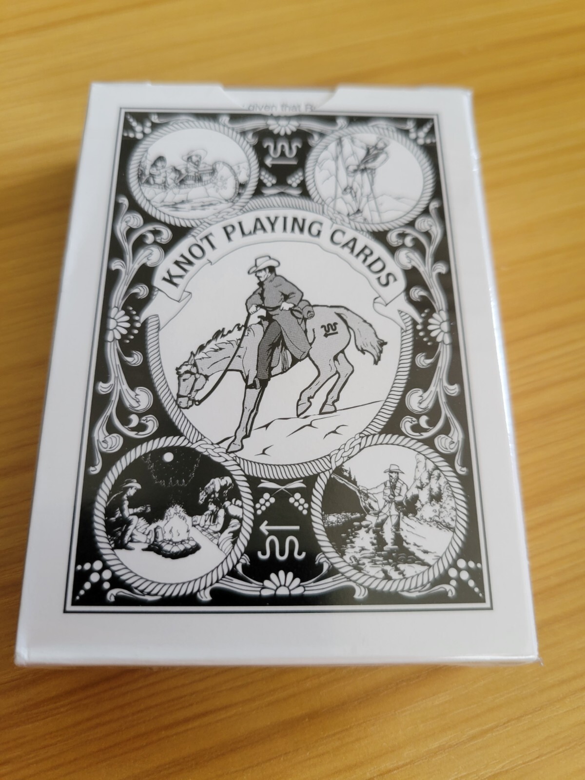 Speedhook Knot Tying Playing Cards Each With A Picture of Knot and Instructions