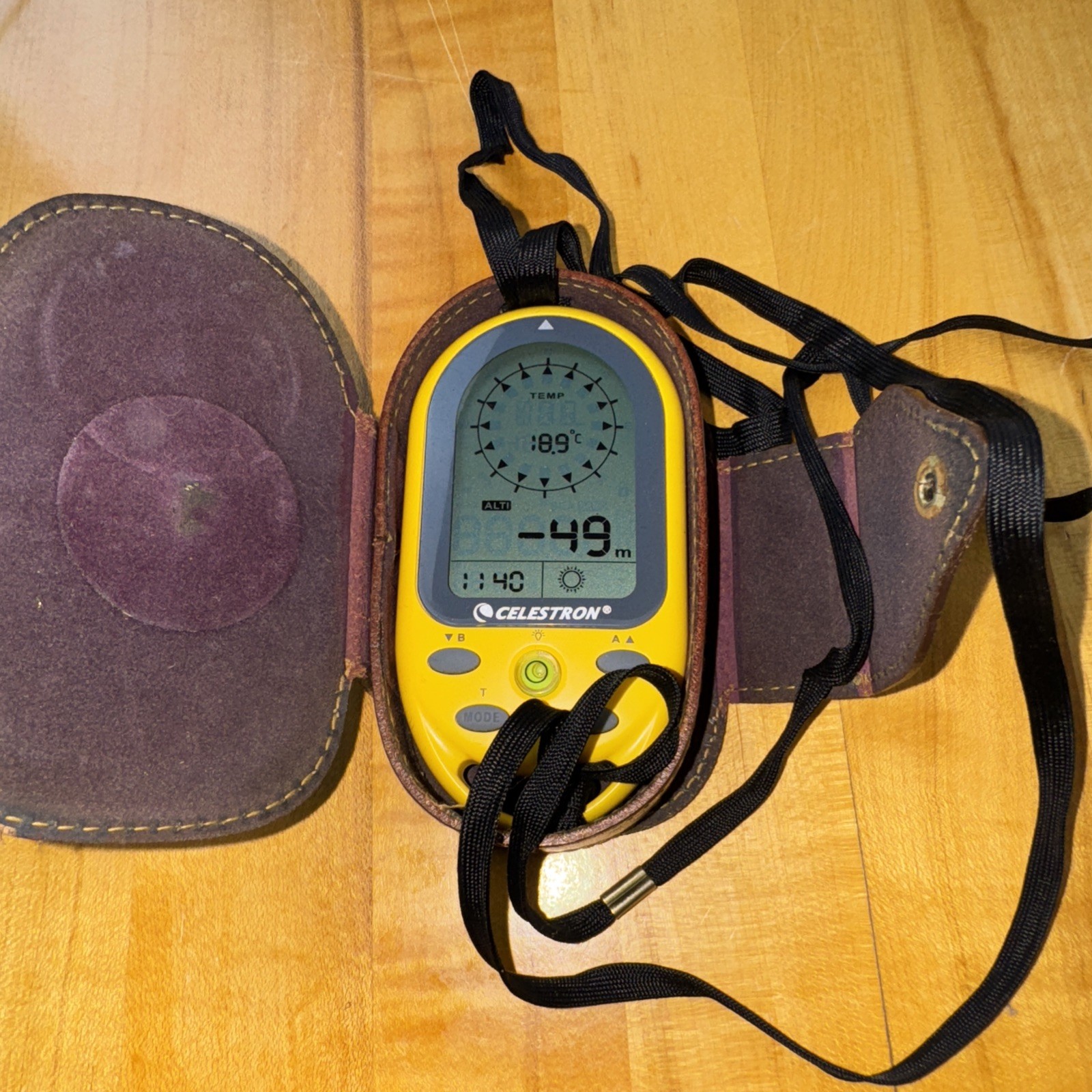Celestine Trek Guide Model 48002 With Leather Case Lanyardstrap Backlight
